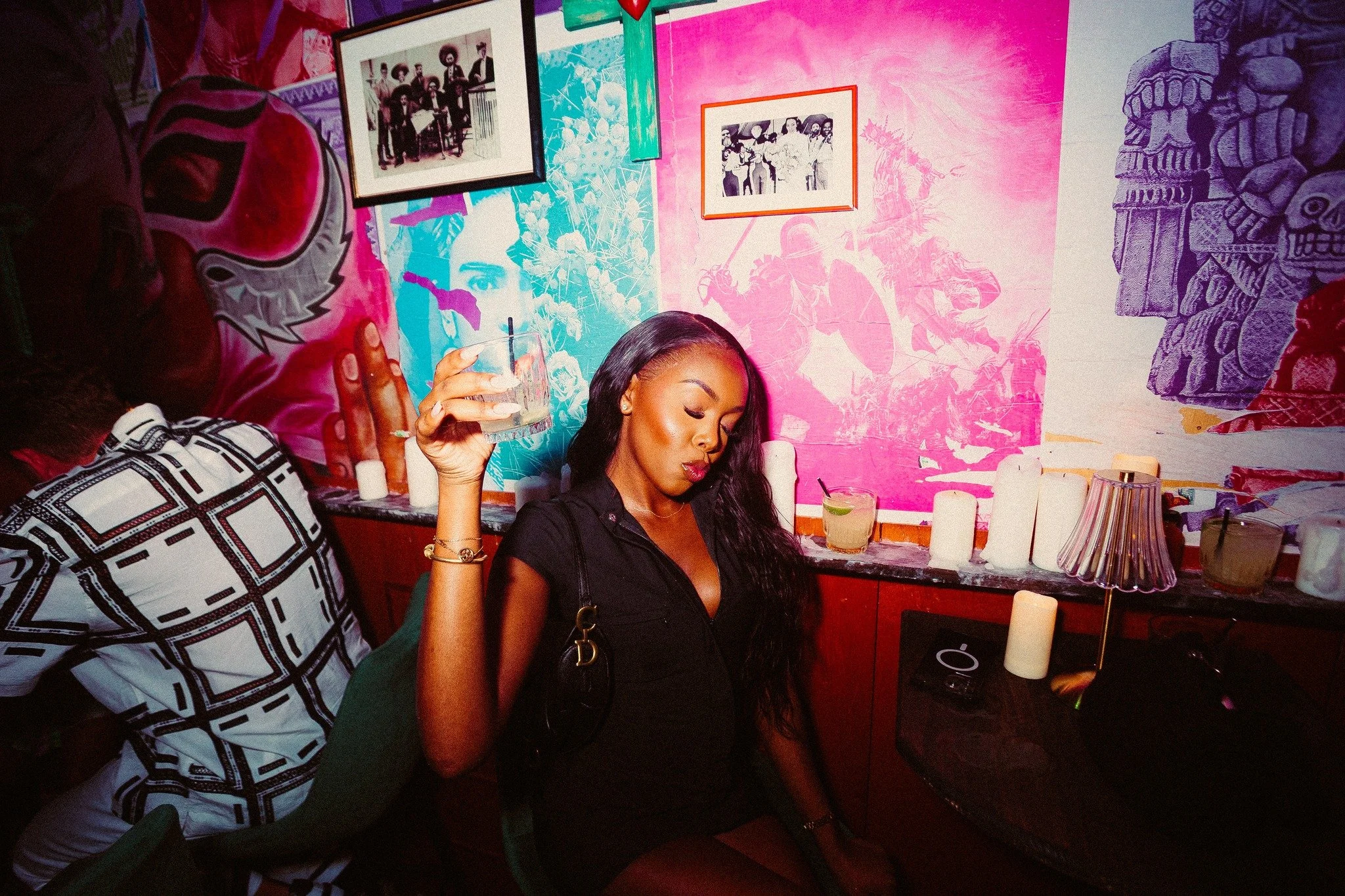 THE WEEKEND IS IN - AND WE ARE VIBINGGGGGGG! 🔥

BOOK A TABLE OR BOOTH FOR TONIGHT OR WALK IN AN HOPE FOR THE BEST!!