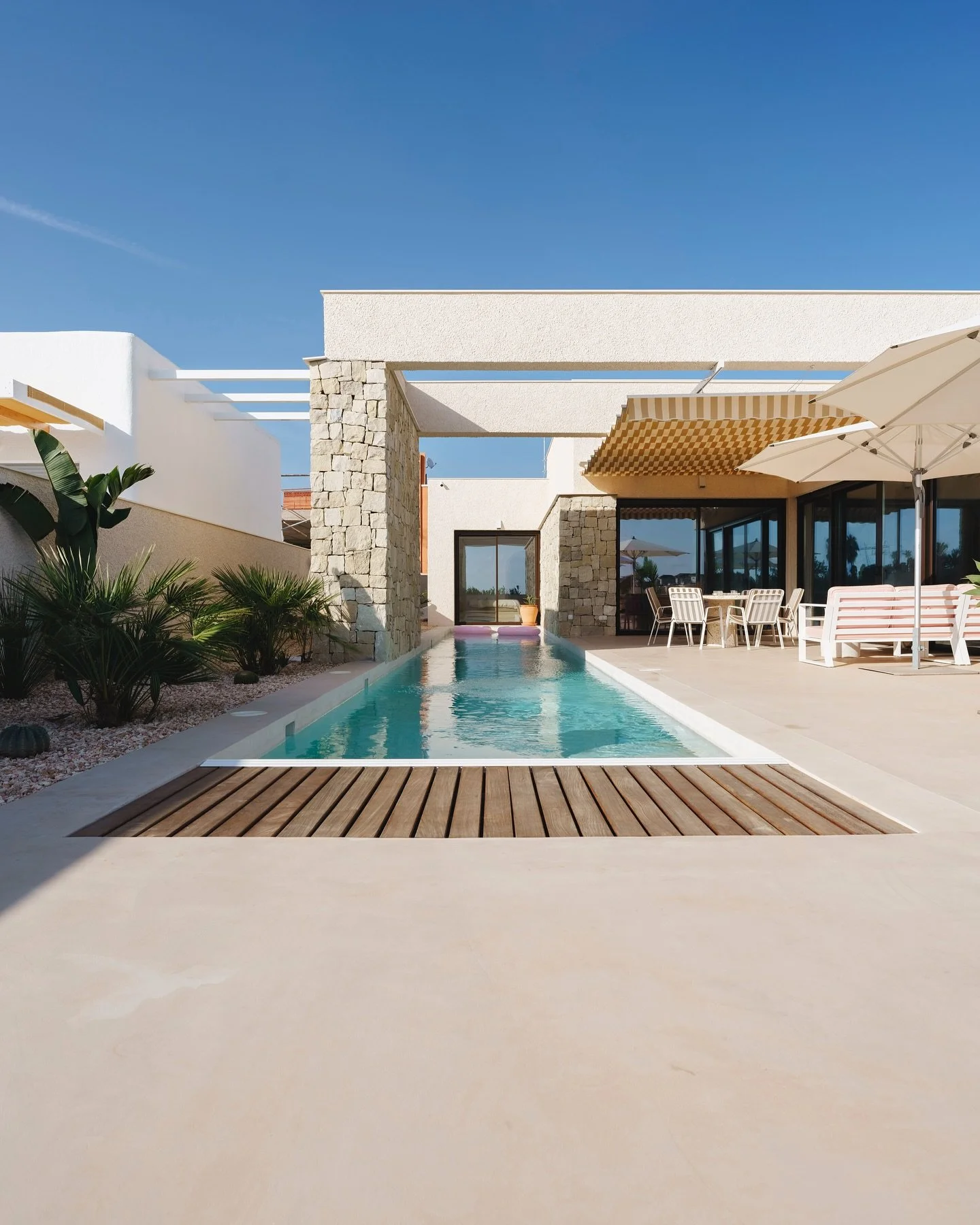 the.delano &ndash; where luxury meets effortless style✨Nestled in the heart of the Costa Blanca, our boutique villa is more than just a stay&mdash;it&rsquo;s an experience. Minimalist design, curated details, and 18 meters of pool perfection 💦 make 