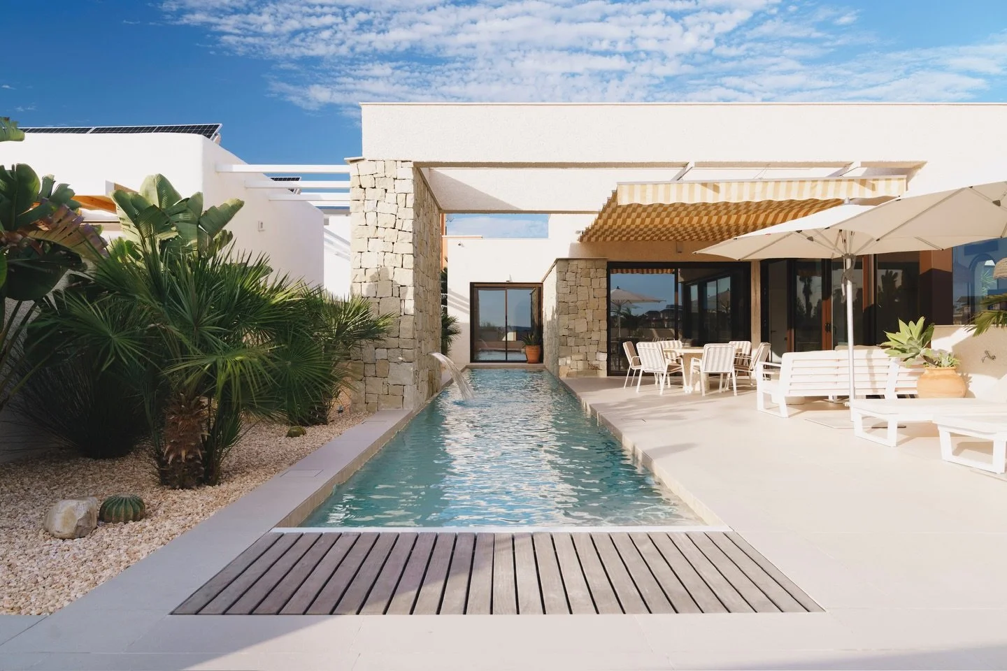 the.delano &ndash; where luxury meets effortless style✨

Nestled in the heart of the Costa Blanca, our boutique villa is more than just a stay, it&rsquo;s an experience. Minimalist design, curated details, and 18 meters of pool perfection 💦 make it 