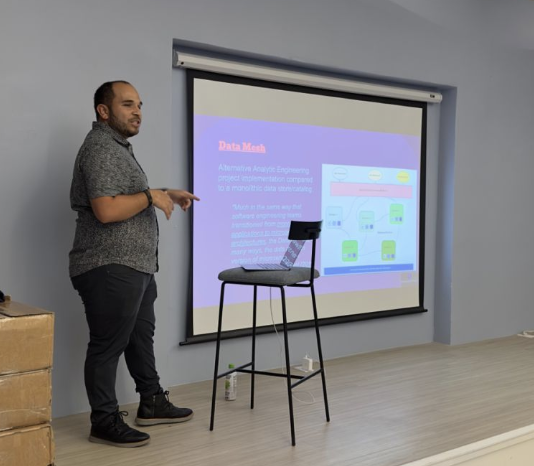 Screen Shot 2023-11-22 at 22.43.14.png