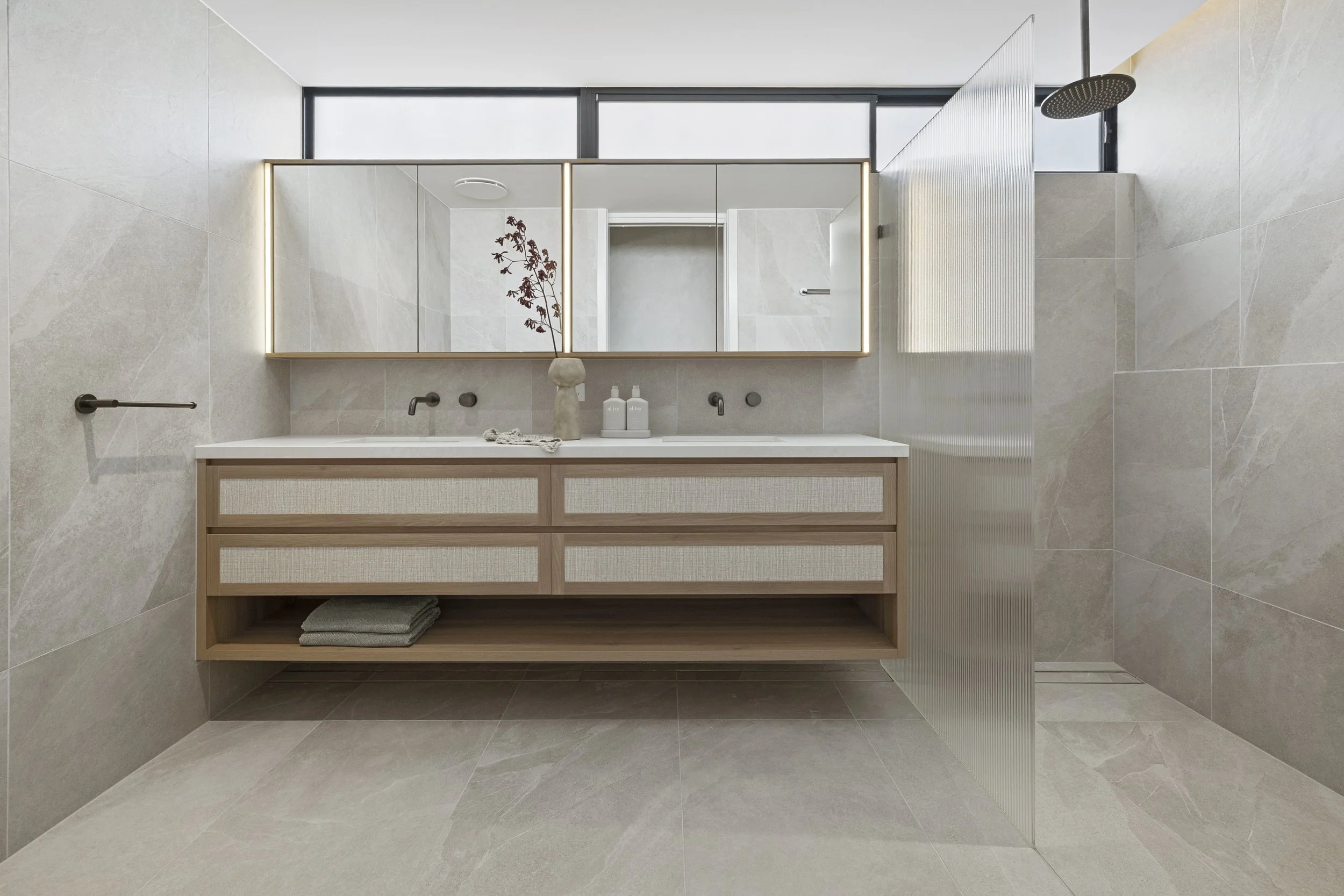 SOLIS - Main Bathroom.jpg