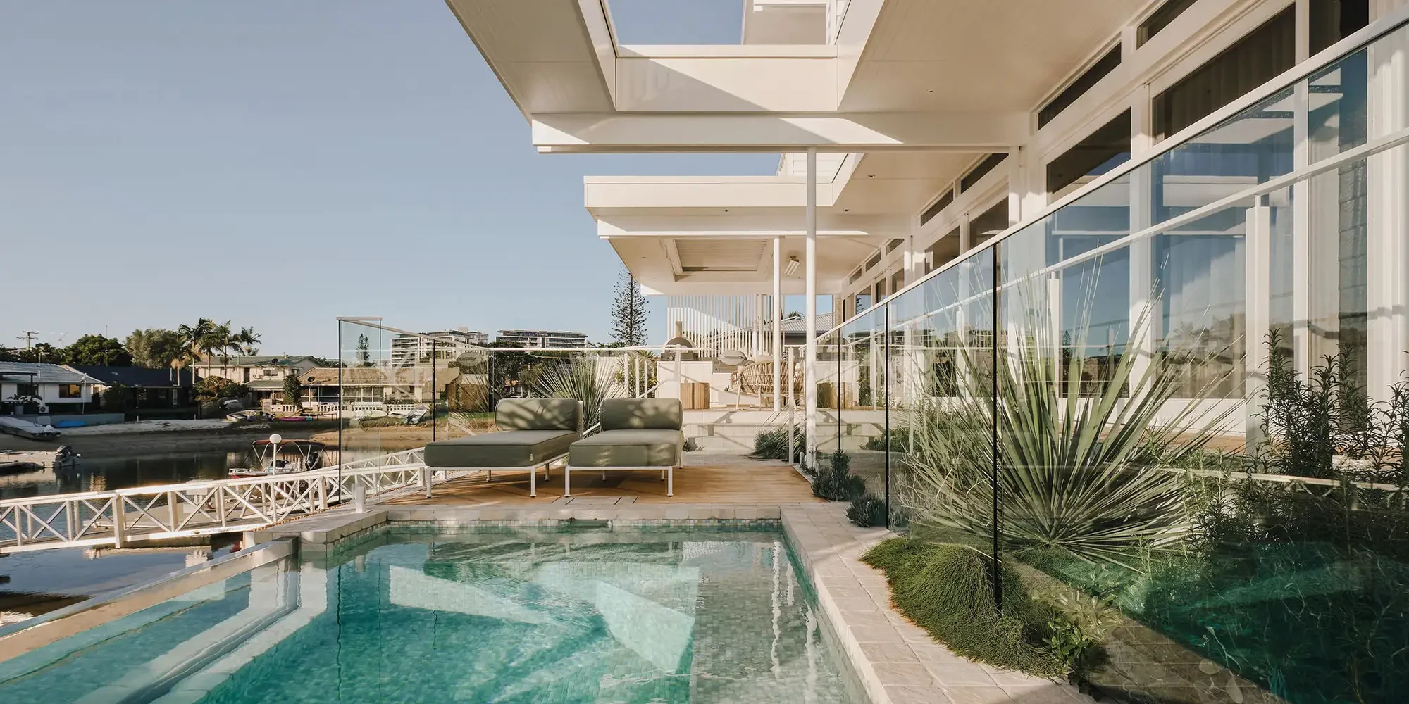 Winter2026_CoverHome_Slideshow_4.webp