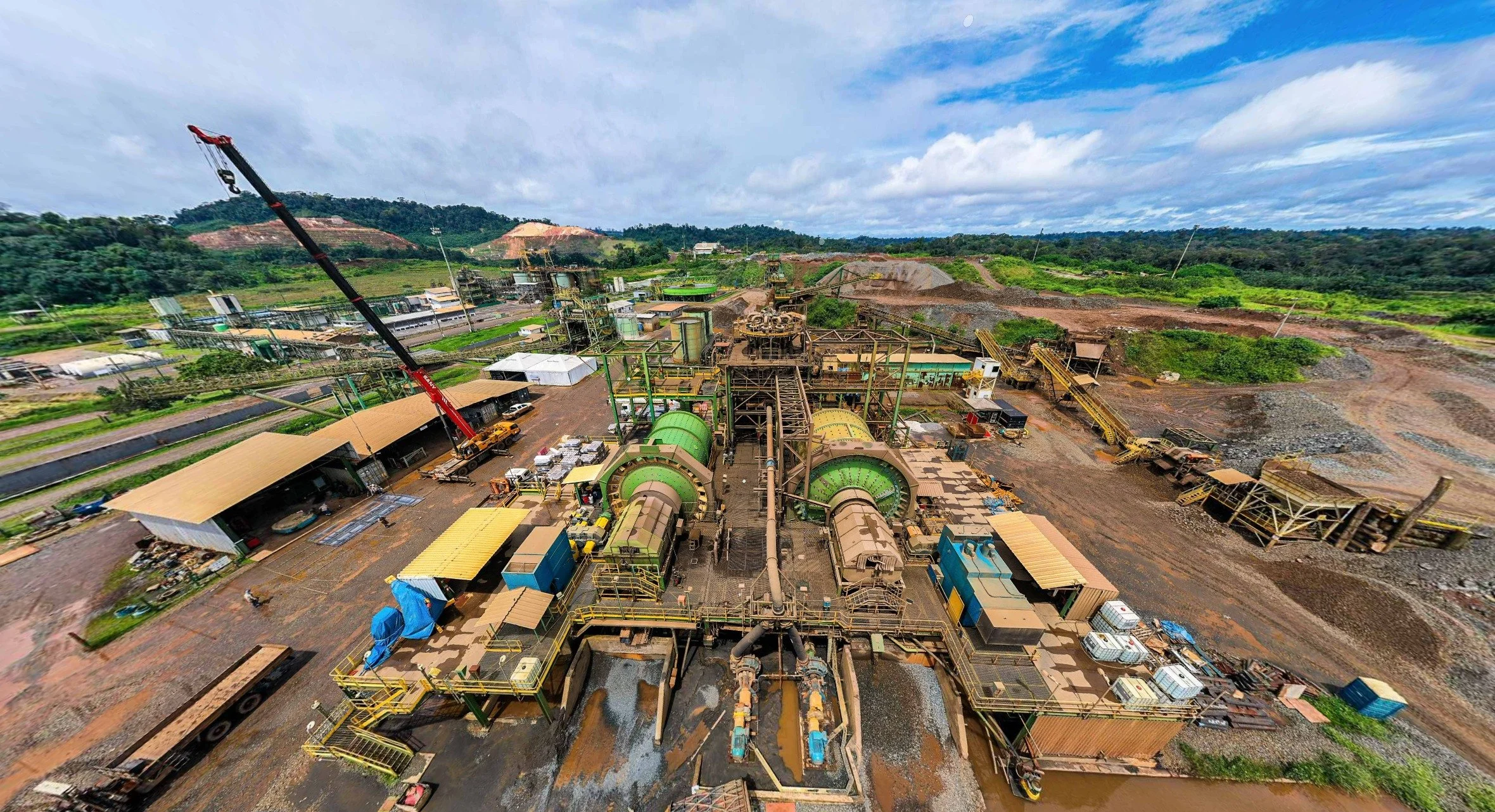 Mina Tucano's two ball mills