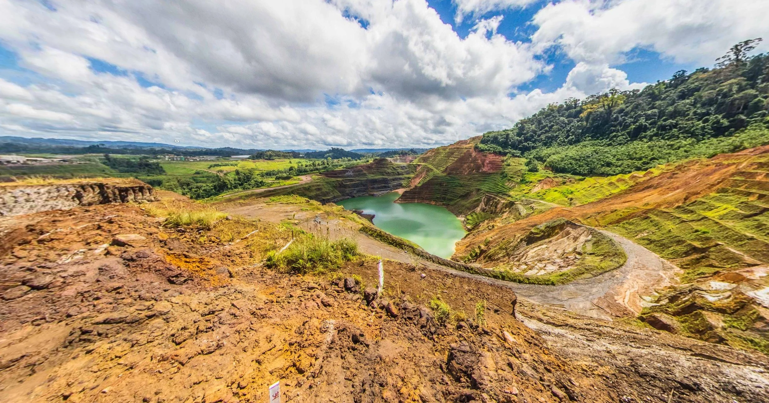 Open pit mine at Mina Tucano