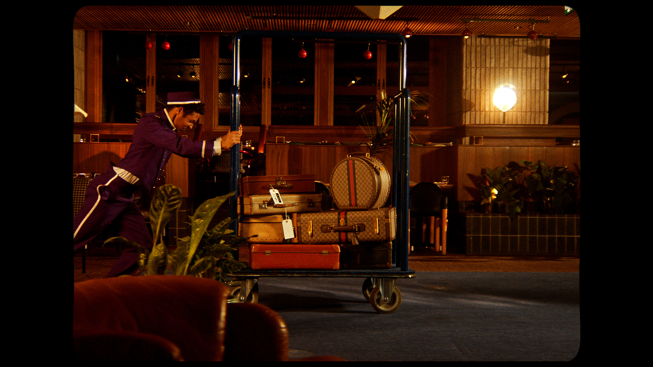 EDIT23_GRADED_MIXED_DIRECTORS_CUT.00_01_47_04.Still069.png