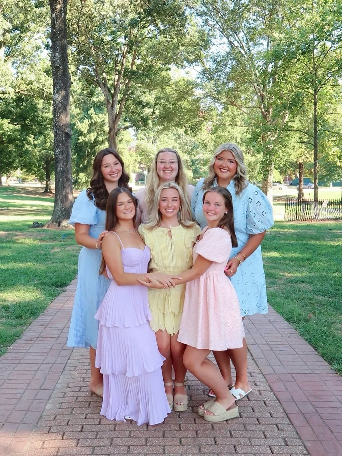 WiB Communications! 🩷✨
Our Communications Team makes sure every WiB voice is heard and every story is told&mdash;from internal updates to creative social content. They&rsquo;re the reason our members stay informed, inspired, and engaged! 

VP of Com