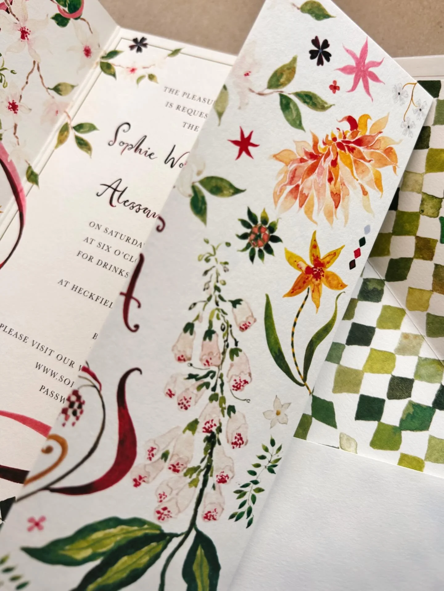 There&rsquo;s something so special about gathering together for an autumn wedding, drenched in the light of those final golden afternoons among the turning foliage and late flourish of flowers. 

Almost a year since this sumptuous October wedding, an
