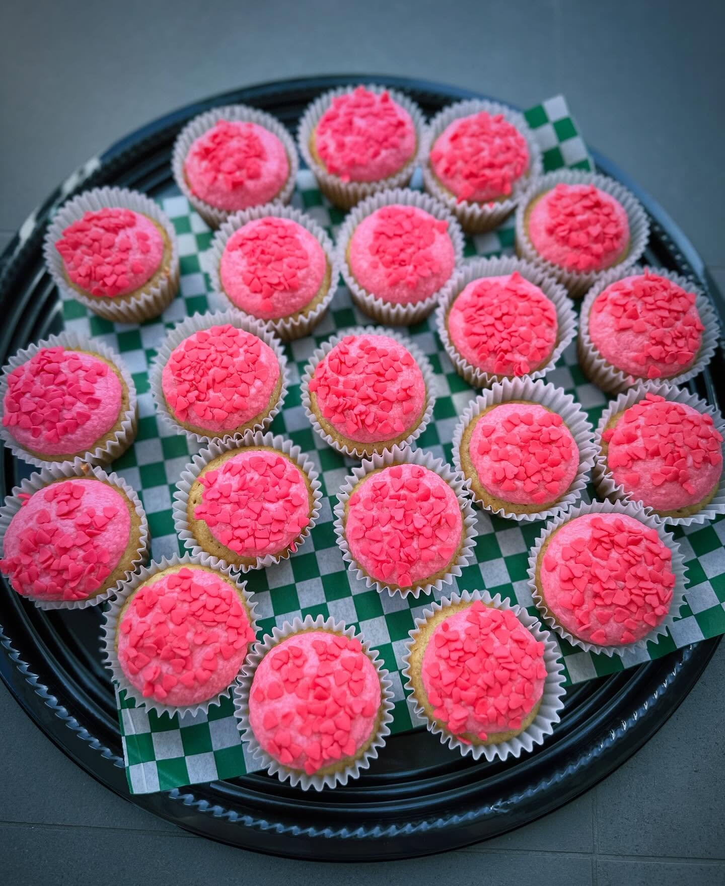 Vanilla Cupcakes with Pink Sprinkle Icing for 9 year old Birthday 🎉 

***Custom Order***
