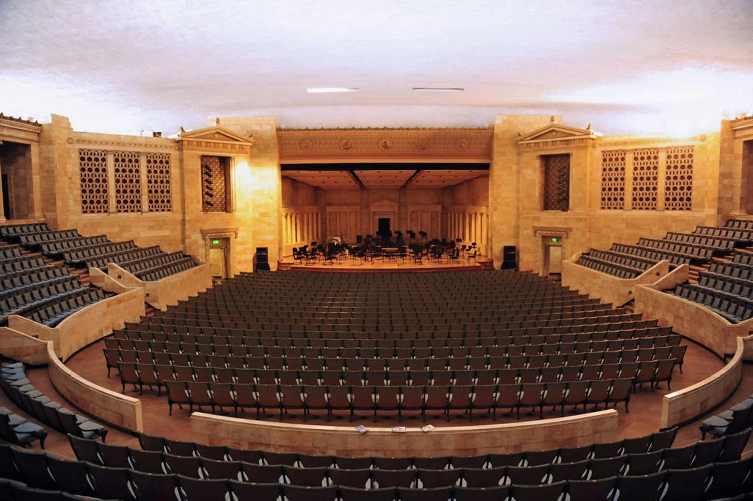 Auditorium-Center.jpg