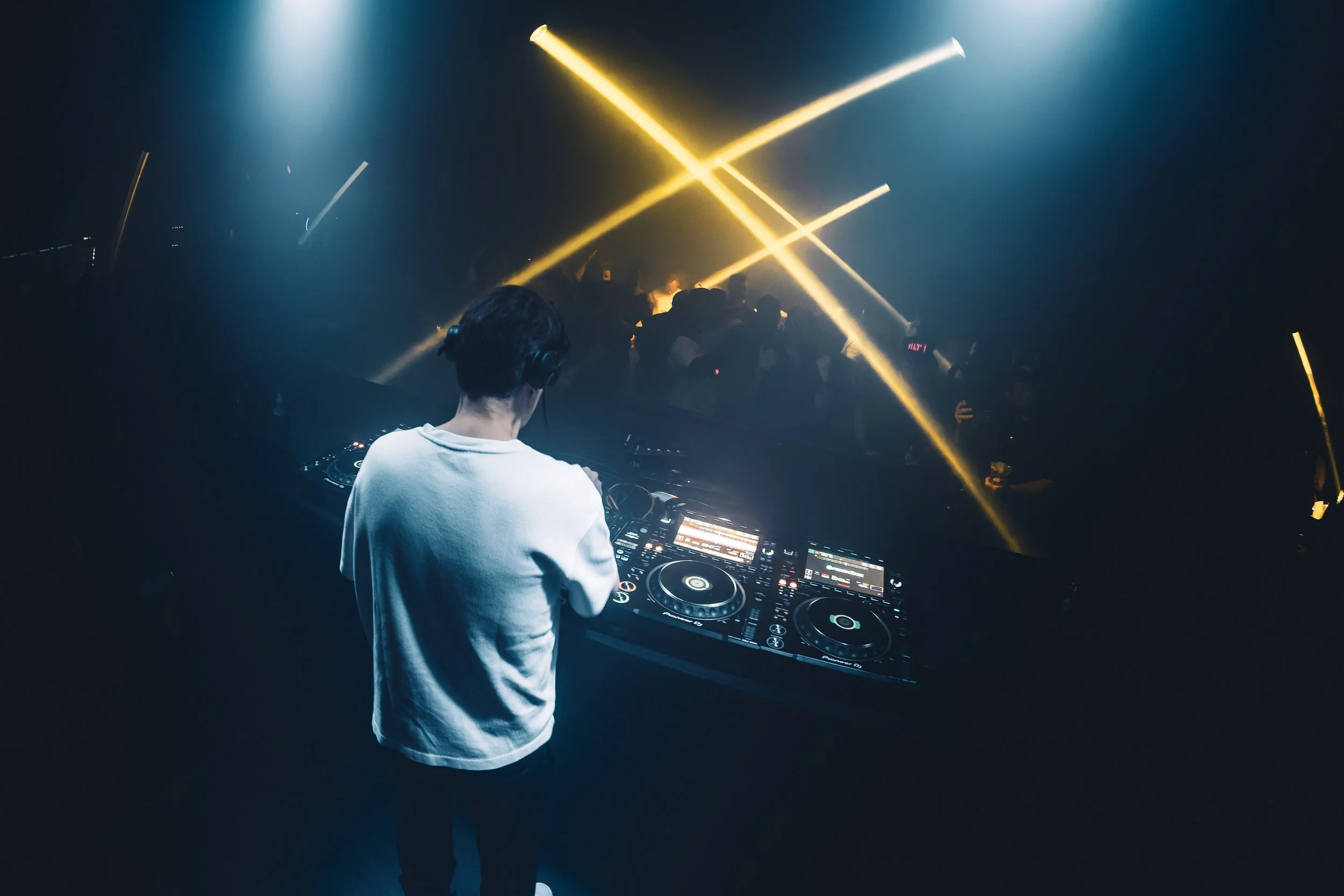 Cherry Moon - Ampere