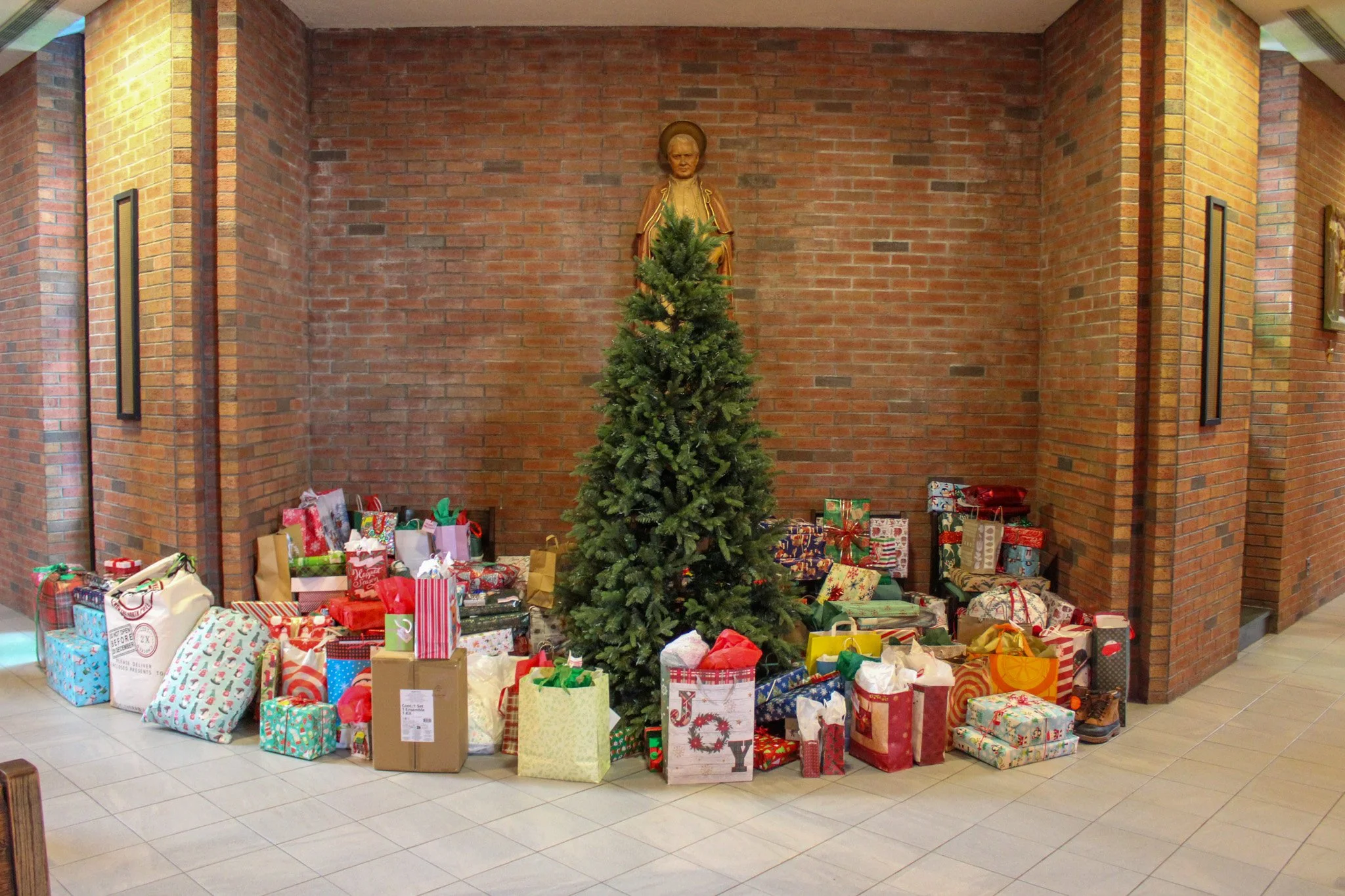 2025 Giving Tree