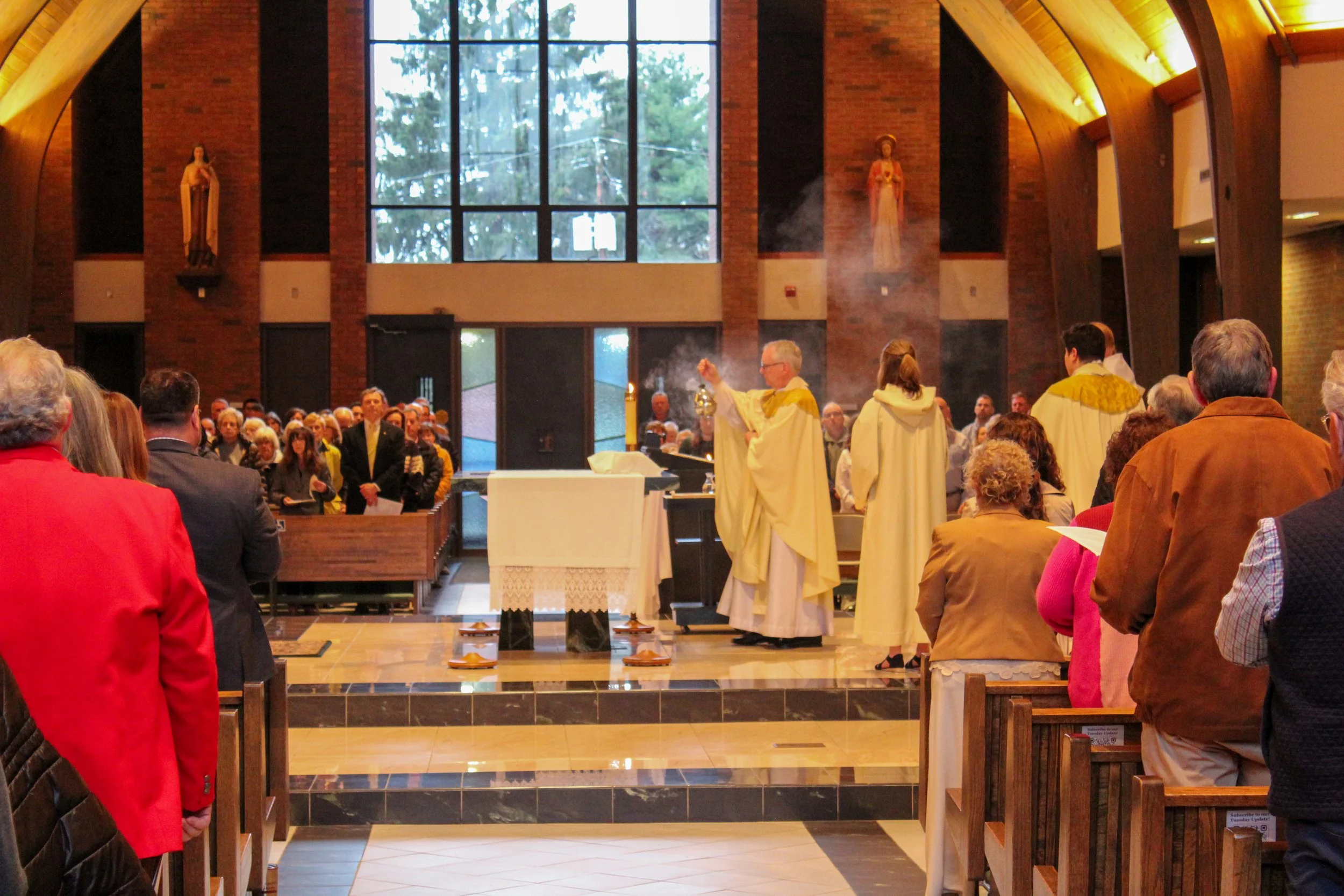 Holy Thursday 2026-2.jpg