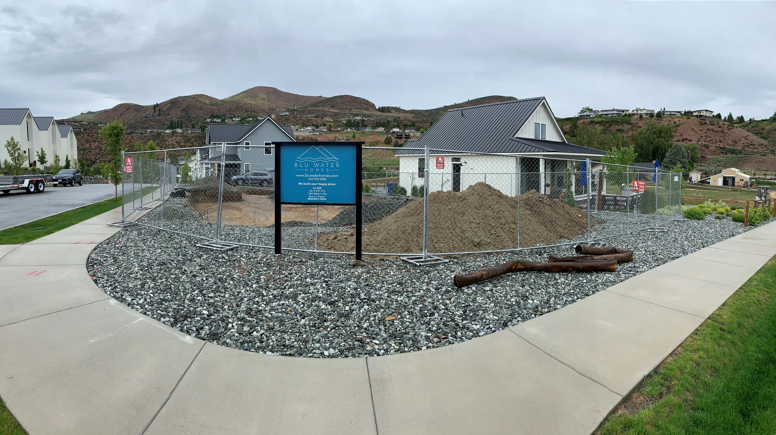 acentralfence5.jpg