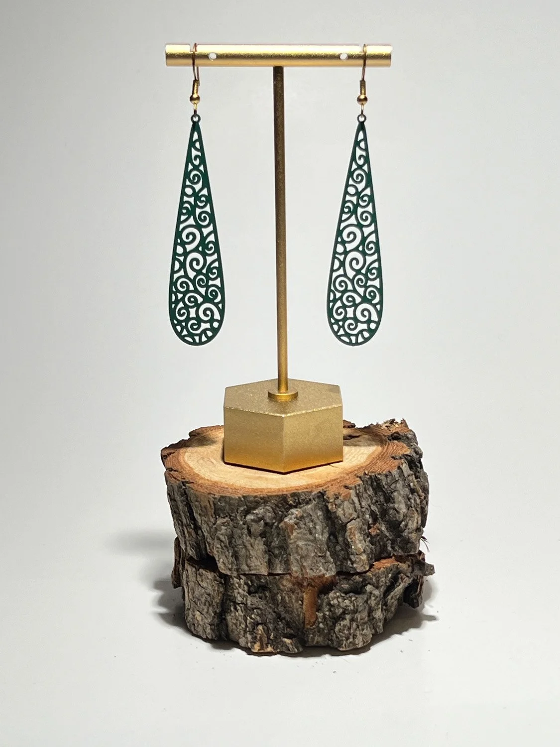 Lacy Scroll Metal Teardrop Earrings in Teal