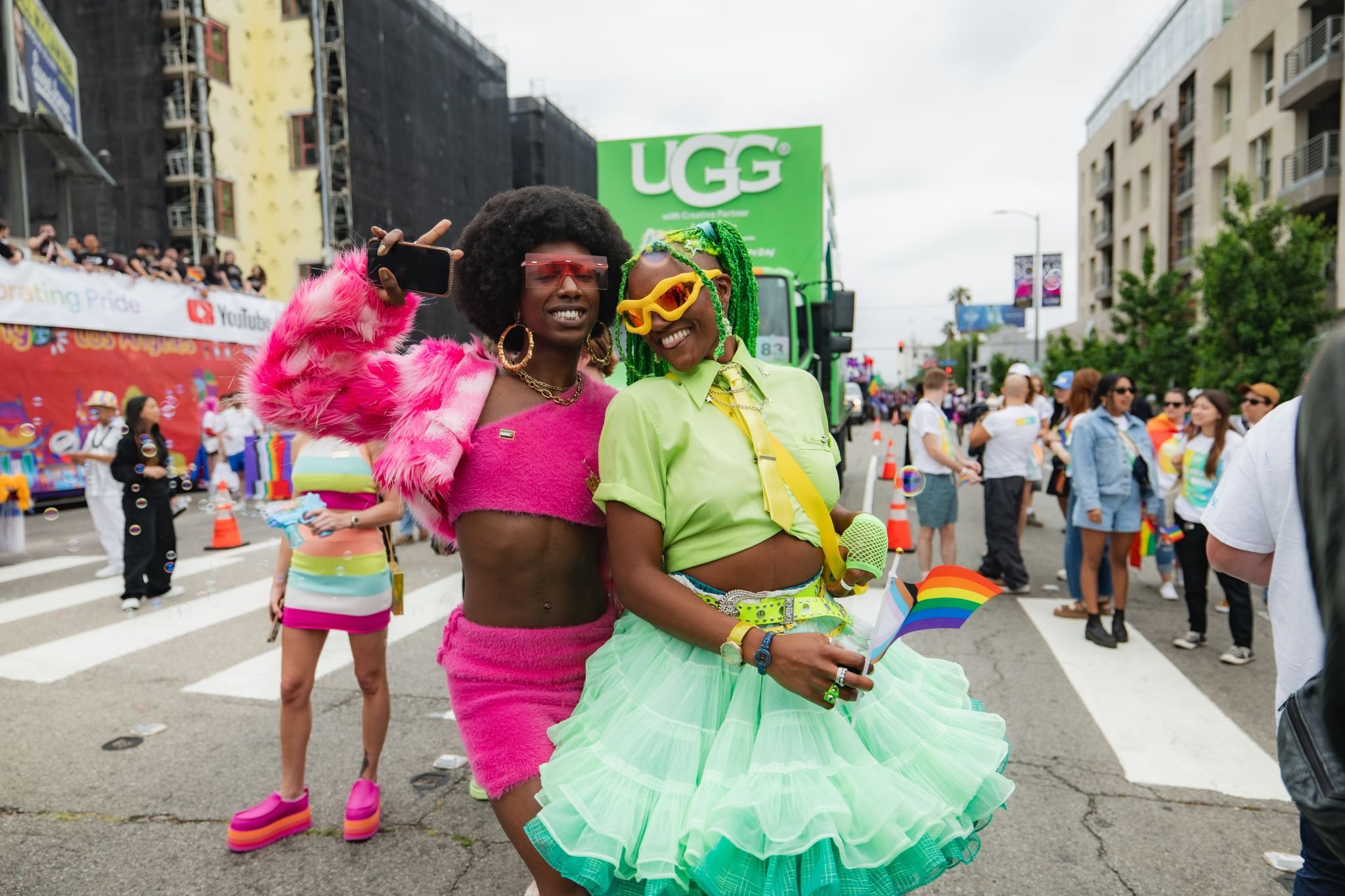 UGG x LA PRIDE (3).jpeg