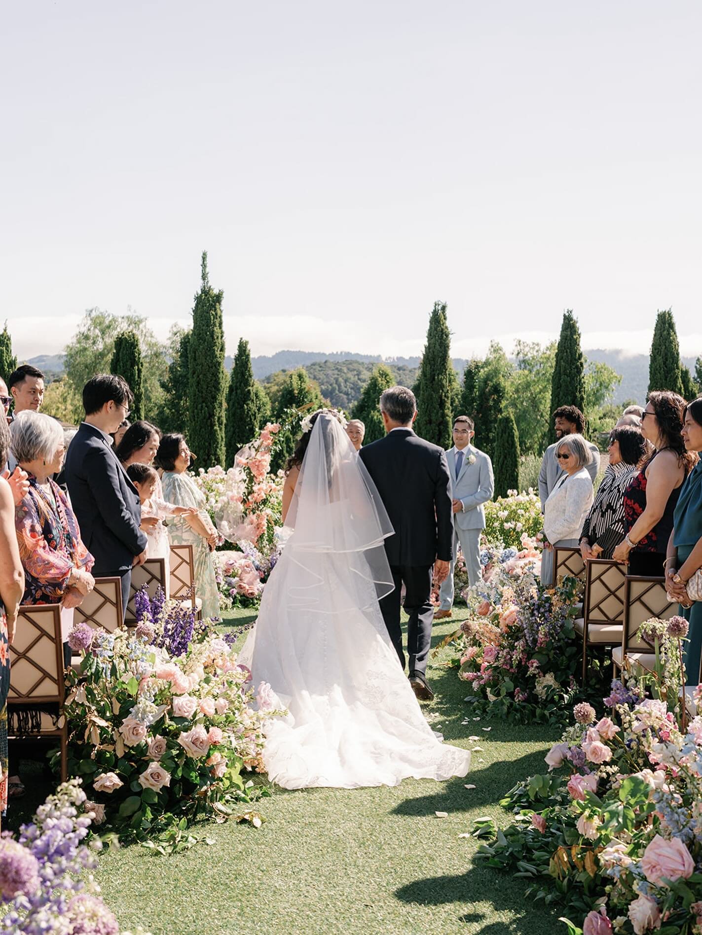 A picture of grace
Framed by beauty
A promise of forever

Photographer: @zhazha 
Planning &amp; Design: @lorelleevents 
Venue: @rosewoodsandhill 
Florist &amp; Floral Design: @amyburkedesigns 
Beauty: @gracelinmakeup 
Bride: @danika.cheung