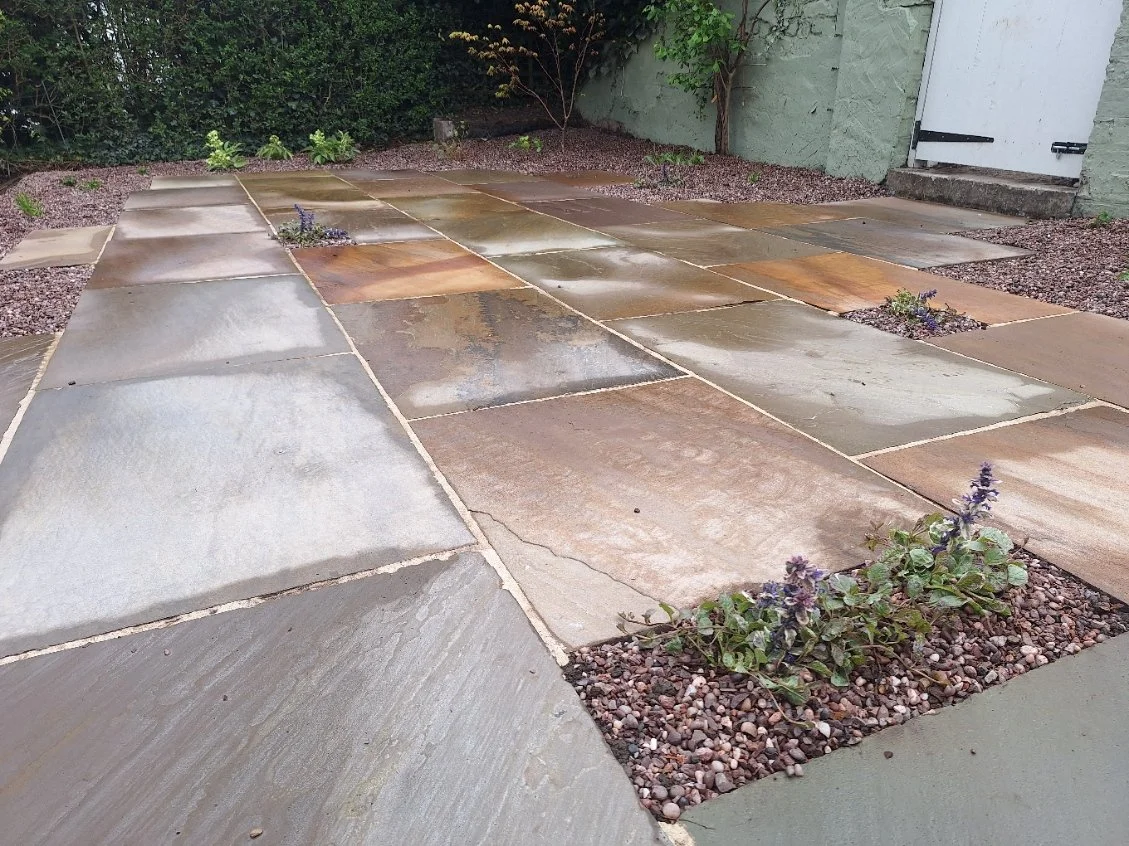 interesting-garden-patio-glasgow.jpg