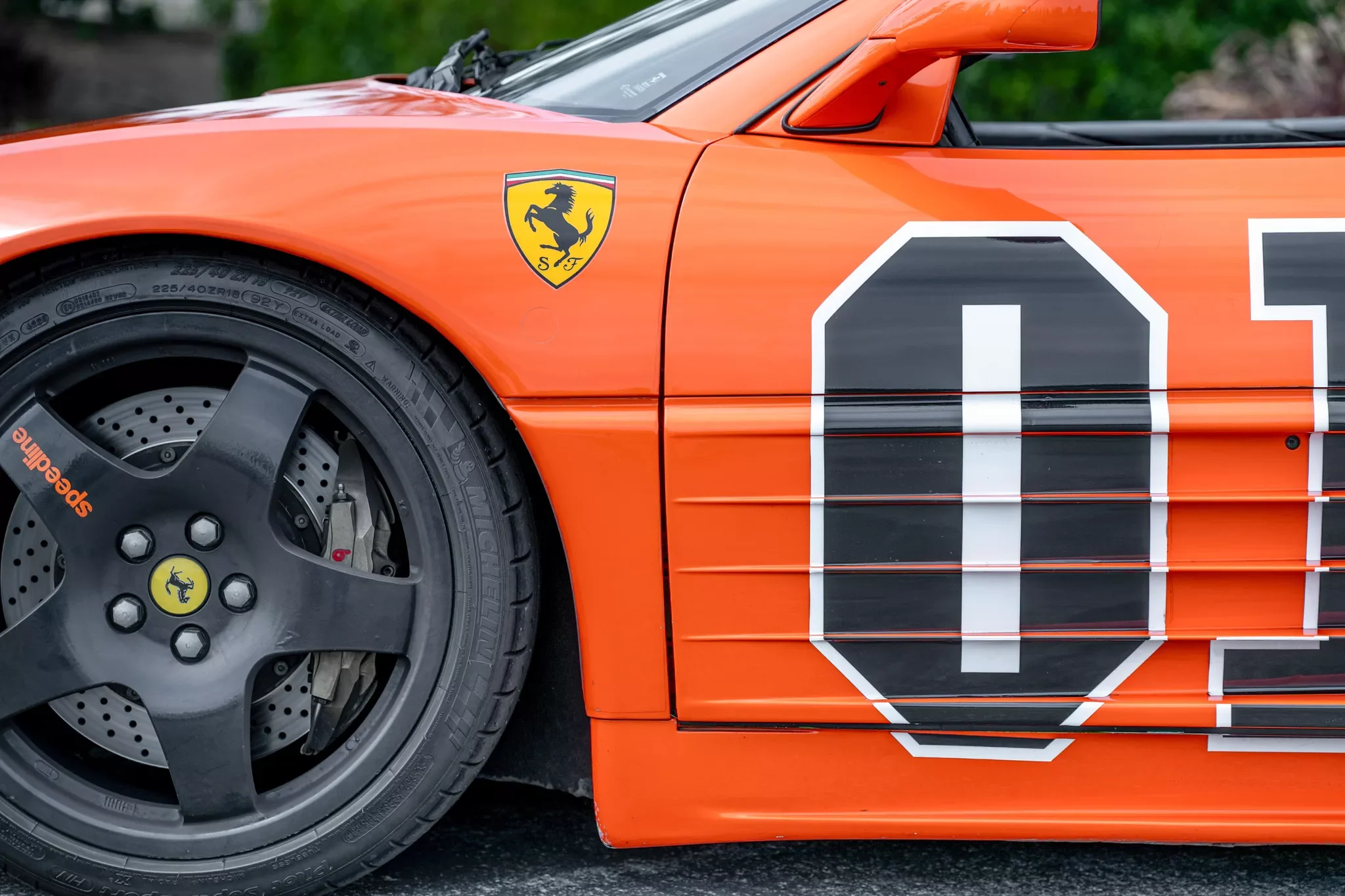 Ferrari-348-8.webp