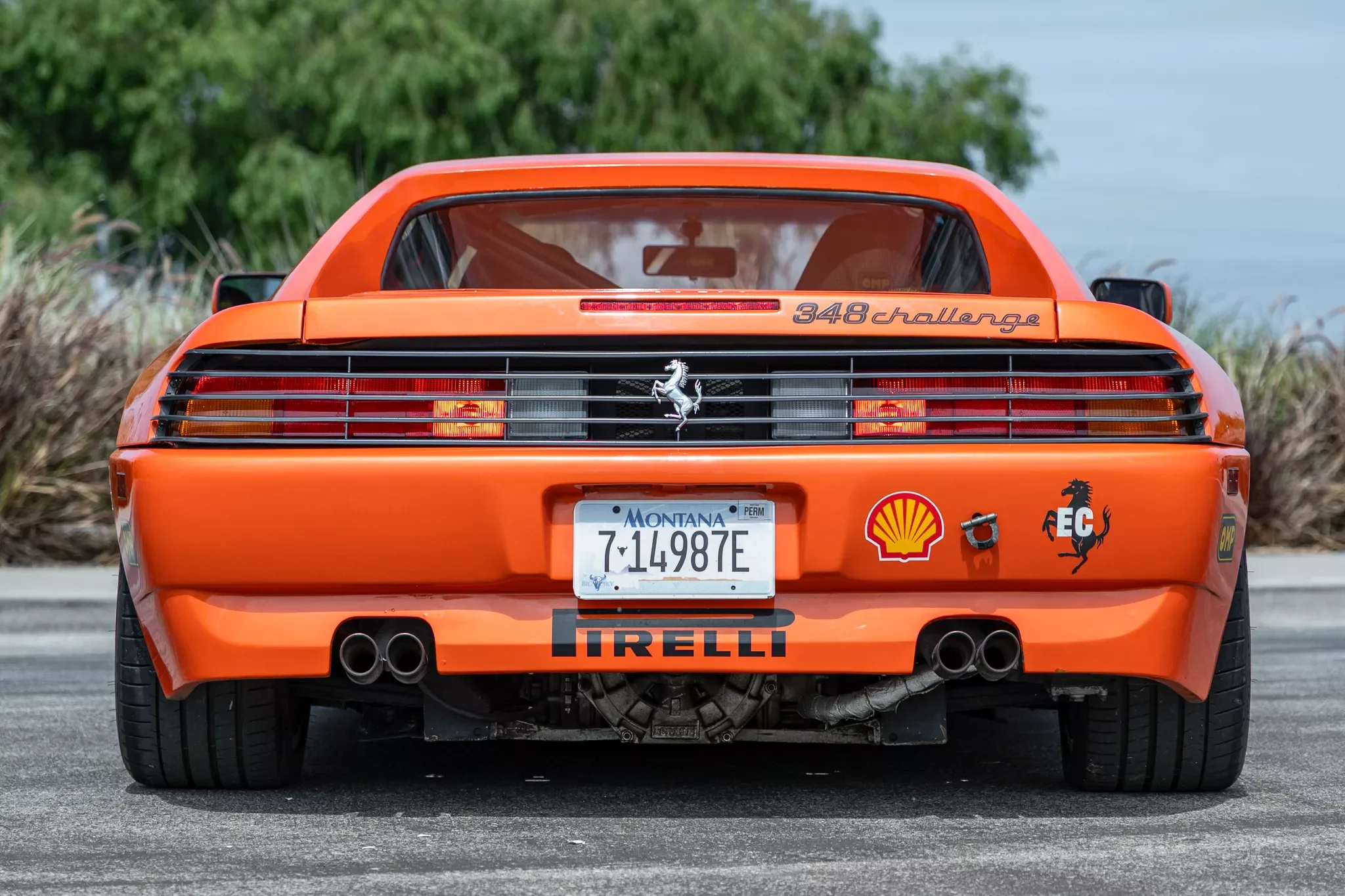 Ferrari-348-4.webp