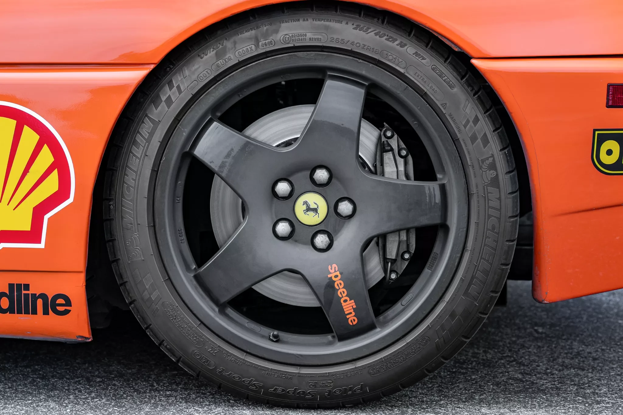 Ferrari-348-6.webp