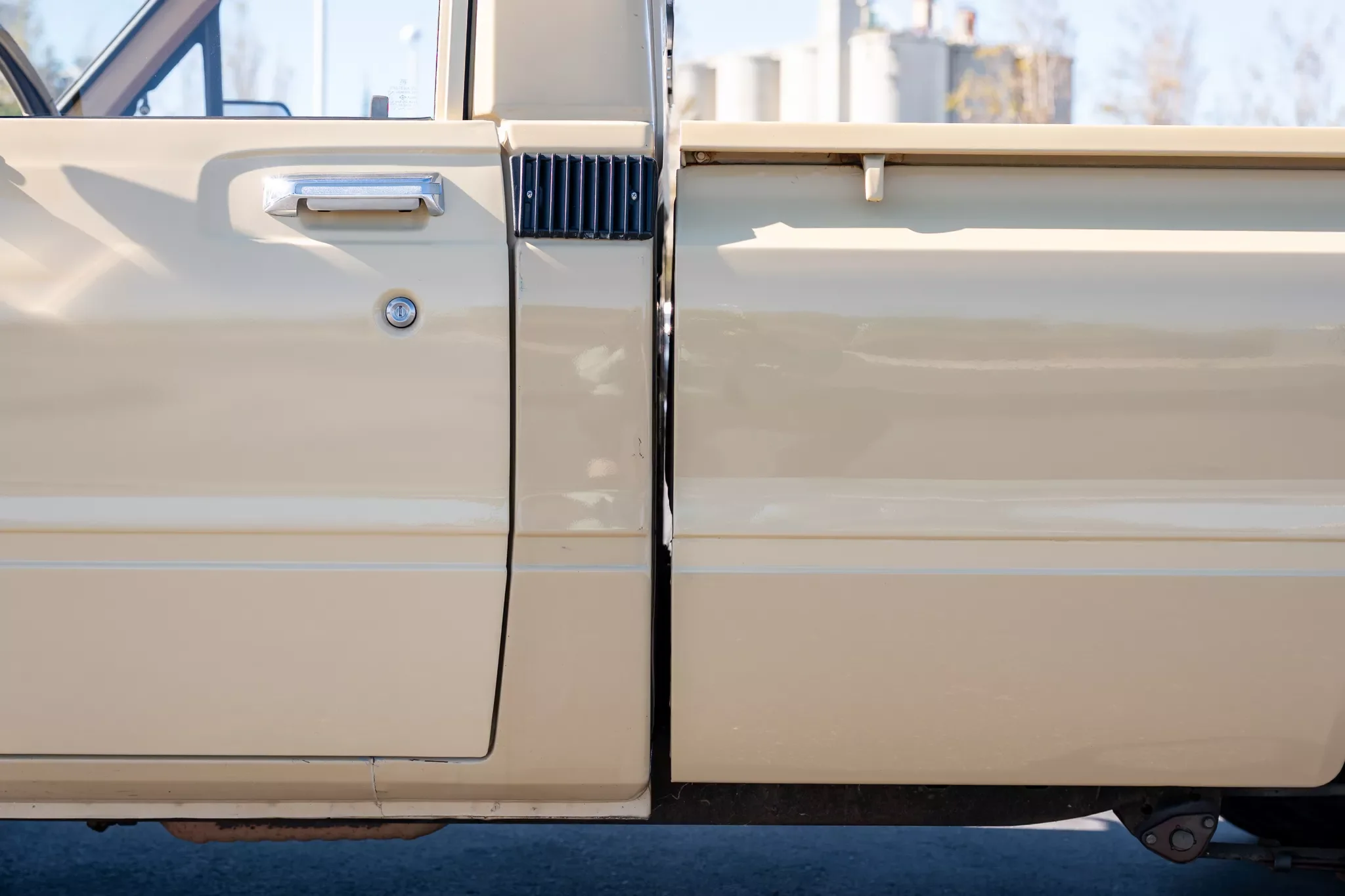 1980-ToyotaHilux-8.webp