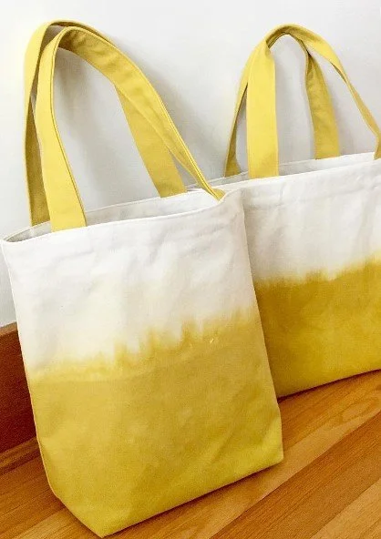 Yello onion dye bag.jpg