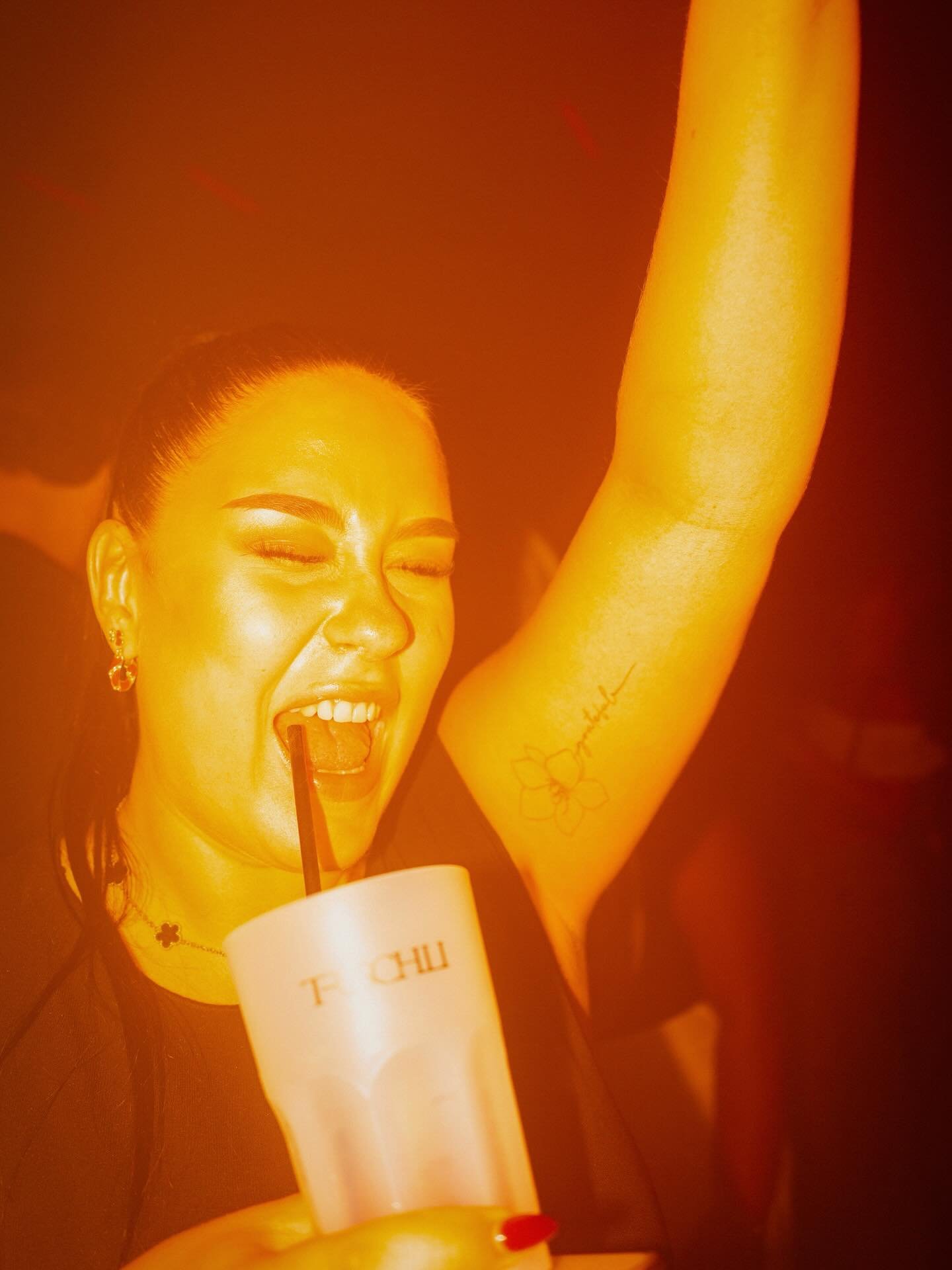 Now that's the vibe

#trischligirls #clubbing #weekendvibes