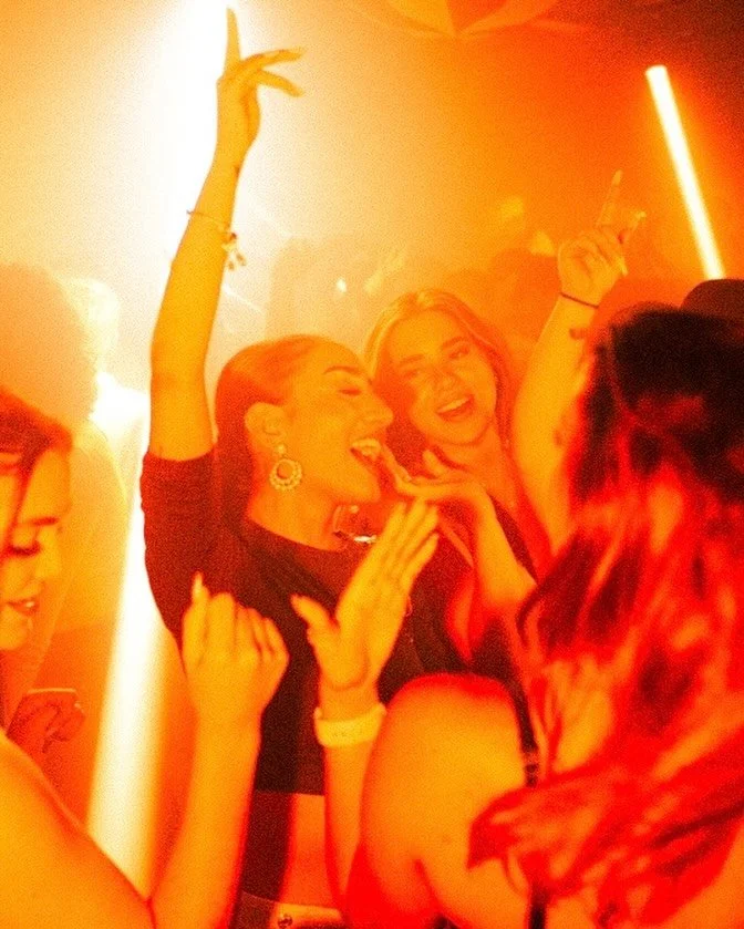 YOU OWN THE NIGHT. 

#trischliclub #vibing #girlsnight