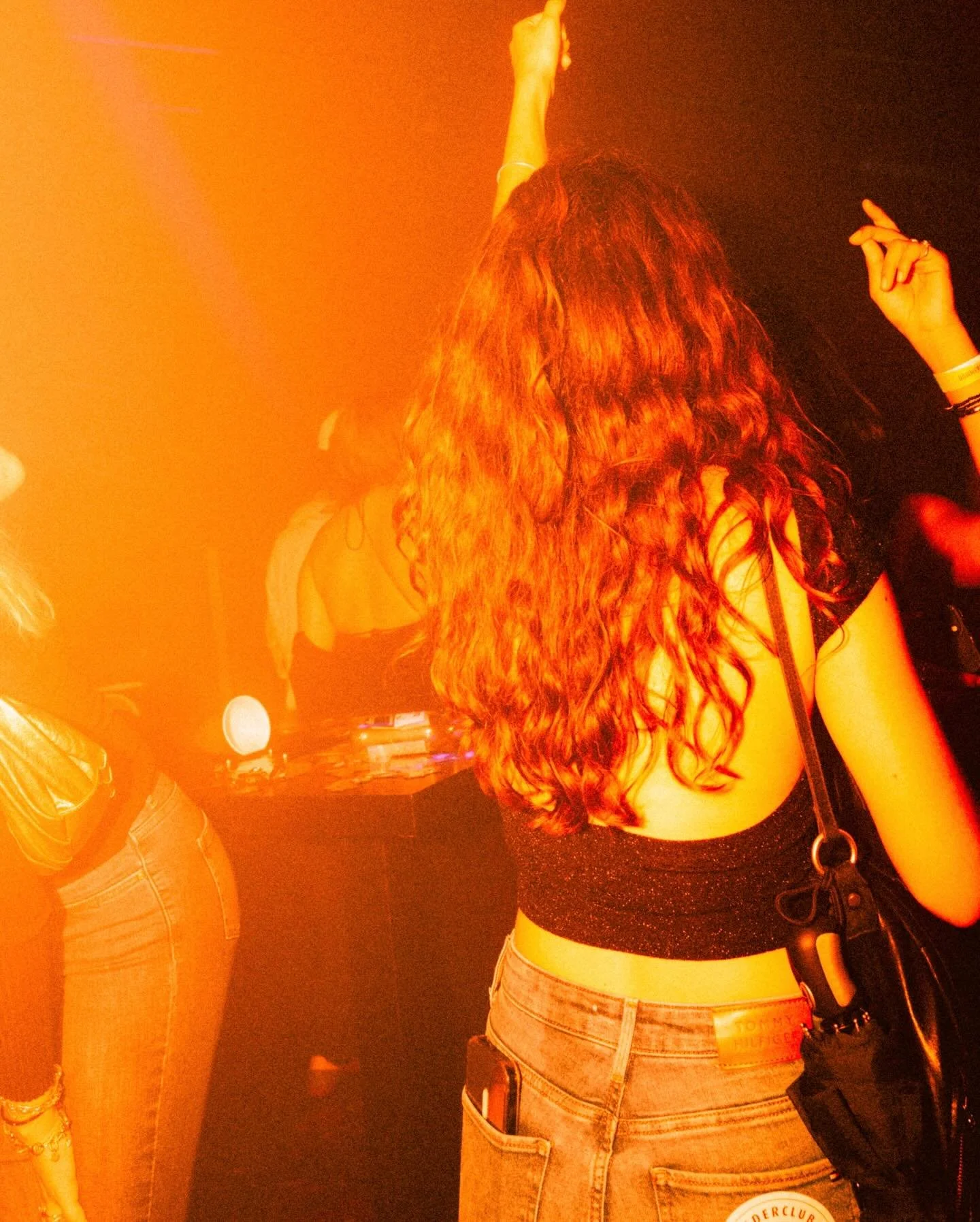THE VIBE.

#trischligirls #events #clubbing