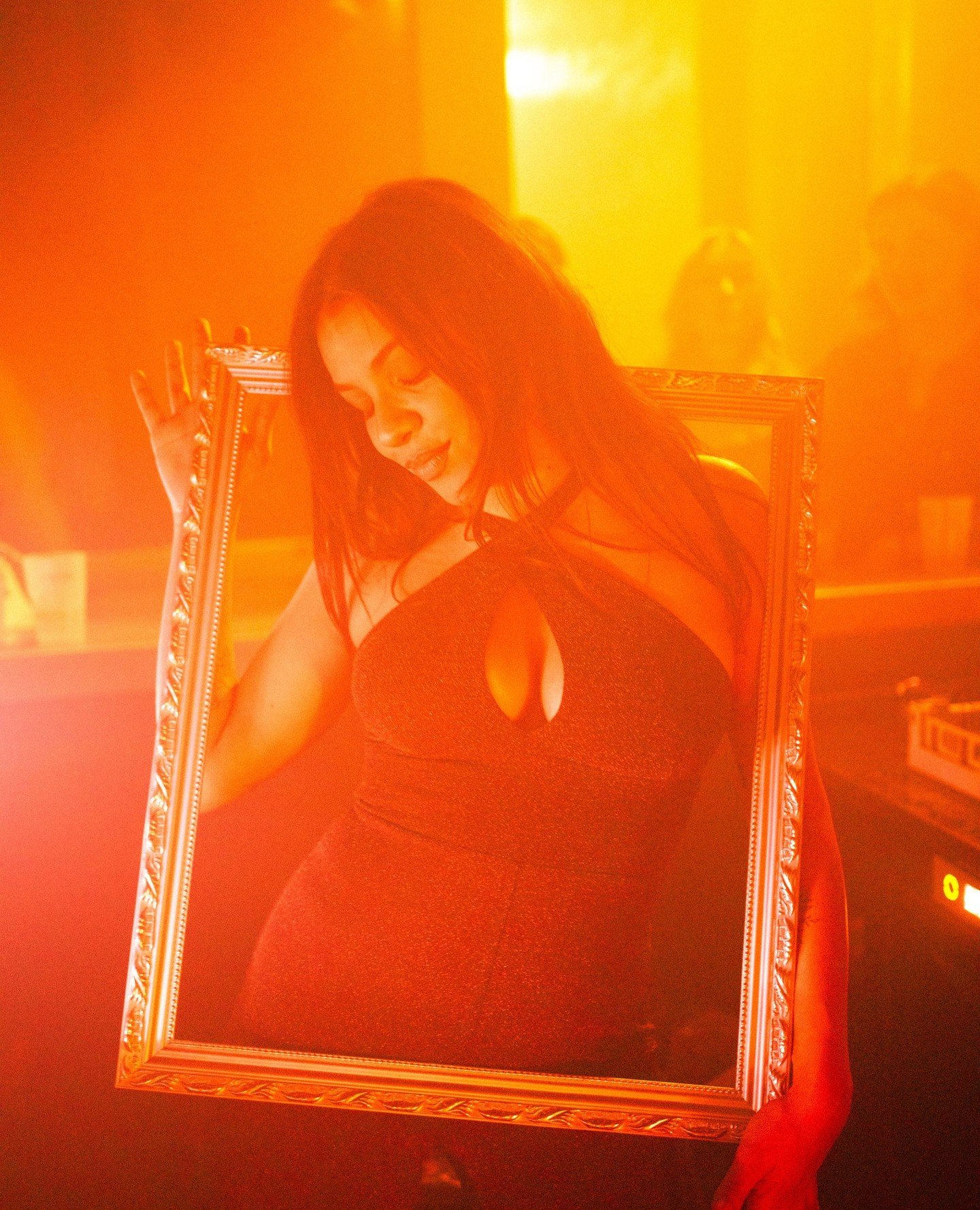 framed moments⁠
⁠
⁠
#trischli #nightsout #stgallen