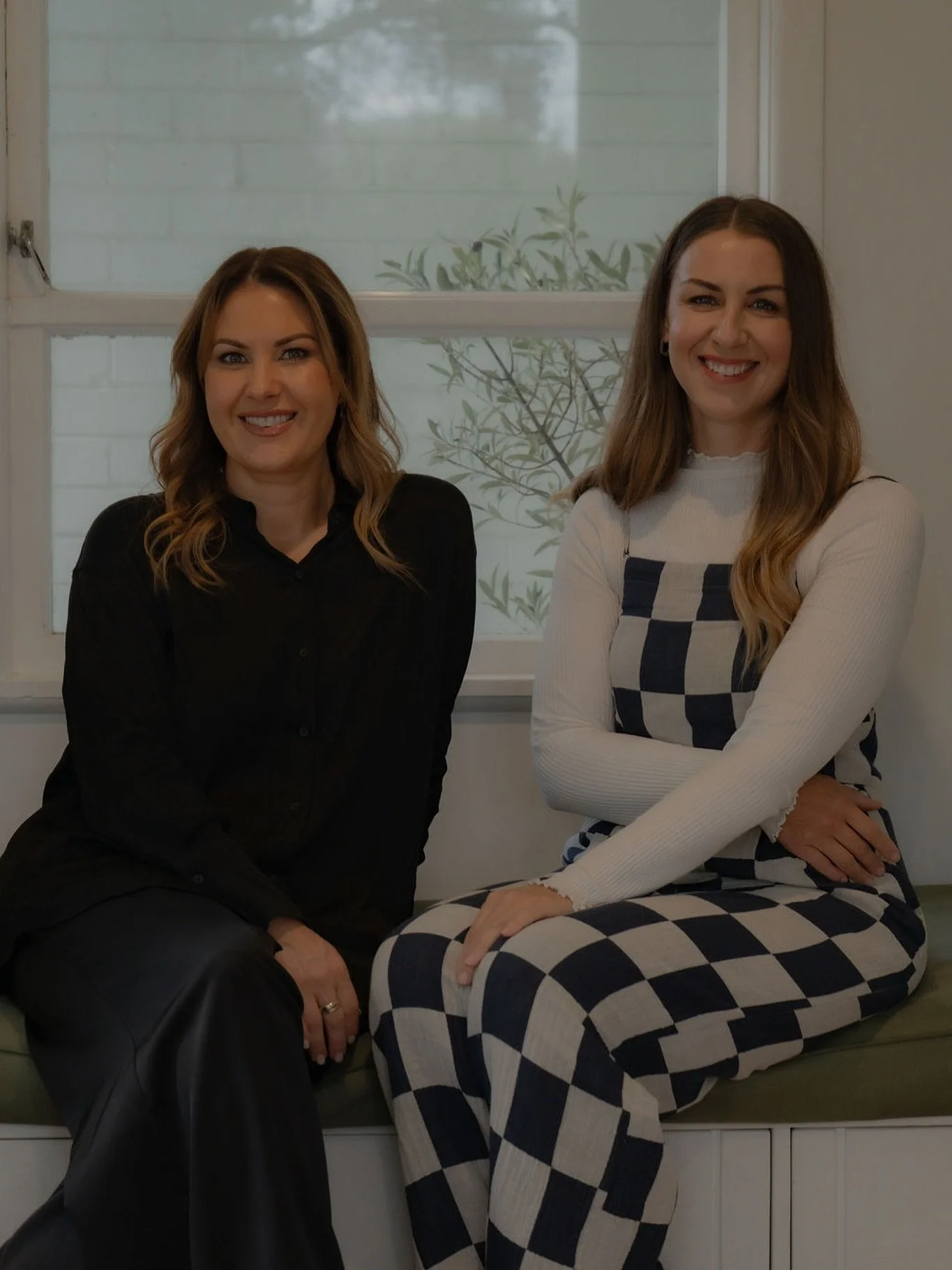 Today we celebrate the beauty &amp; warmth that is Tali @fadeskinlaser Happy birthday!! 🥂

Lumi wouldn&rsquo;t exist without this lady and her genuine belief in me and unwavering support towards my dreams. Whether it&rsquo;s business, raising our ki