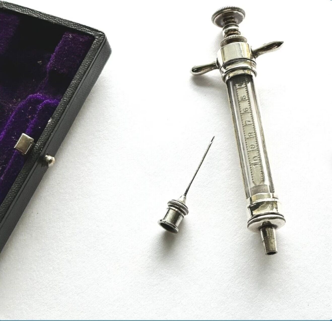 syringe2.jpeg