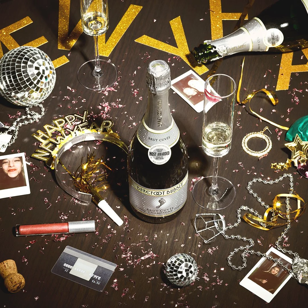 Barefoot Wine: Socials