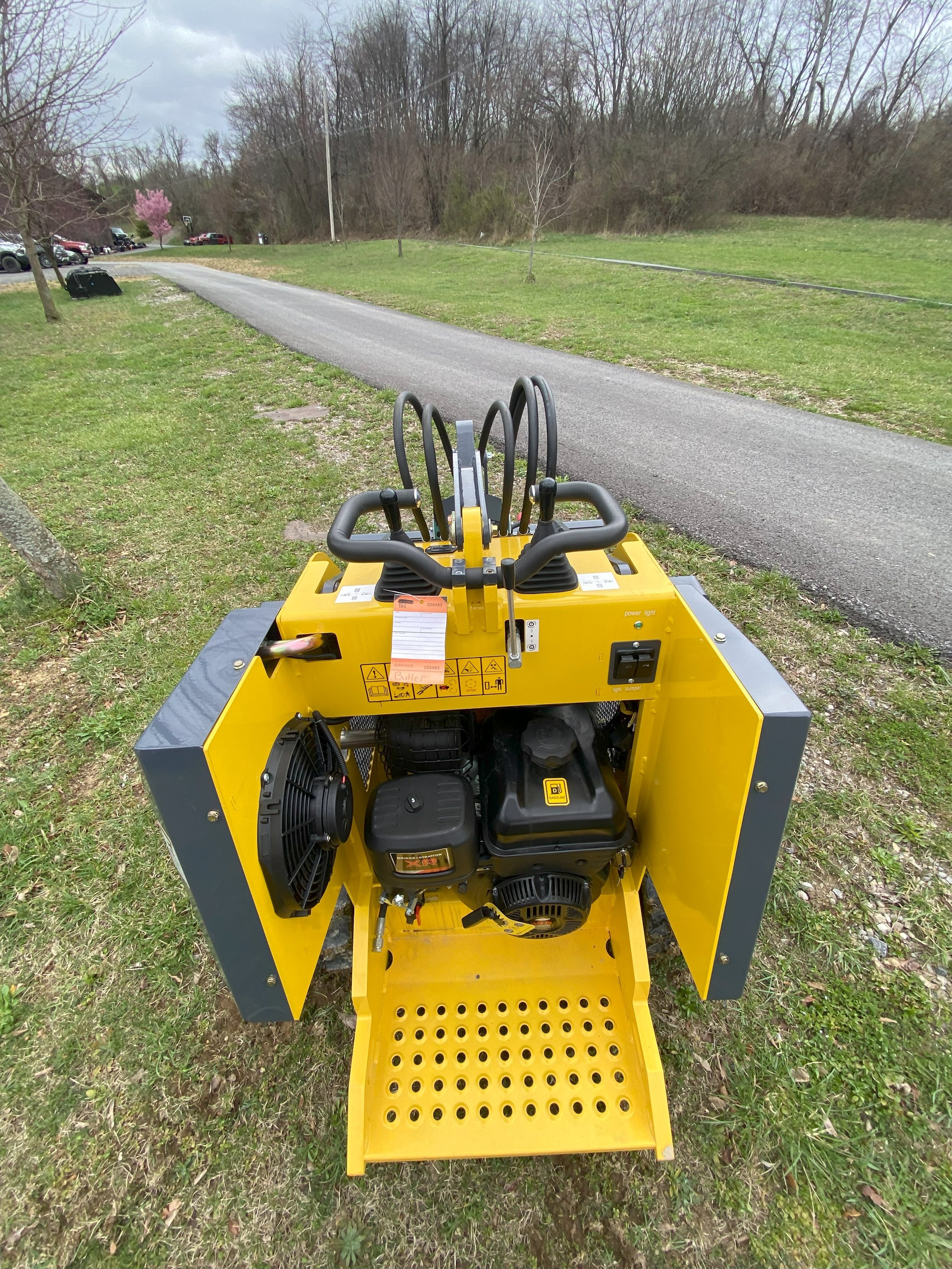 LT14 Skid Loader (Copy)