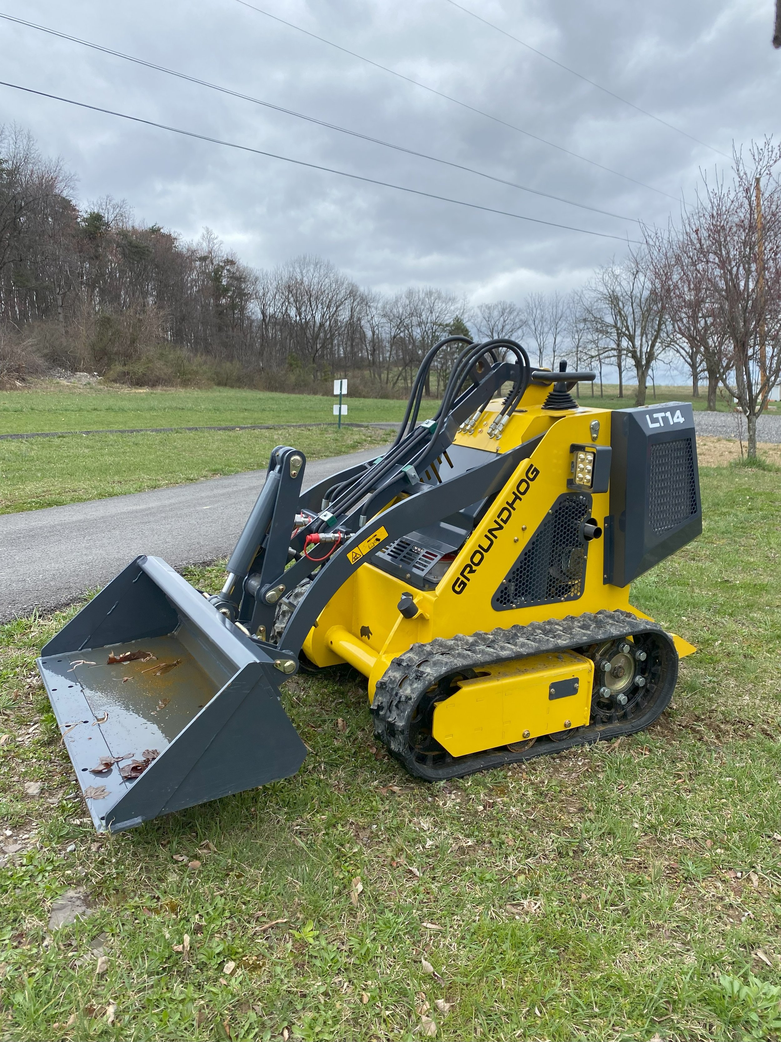 LT14 Skid Loader (Copy)