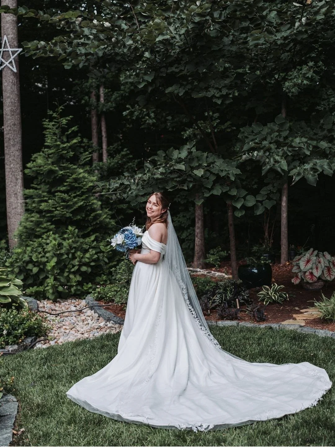 Working with amazing brides who trust me from beginning to end is always something special. 💐 Getting ready, ceremony, portraits &mdash; I&rsquo;m there capturing every moment as it comes.

#ncbride #bridedetails #raleighweddingphotographer