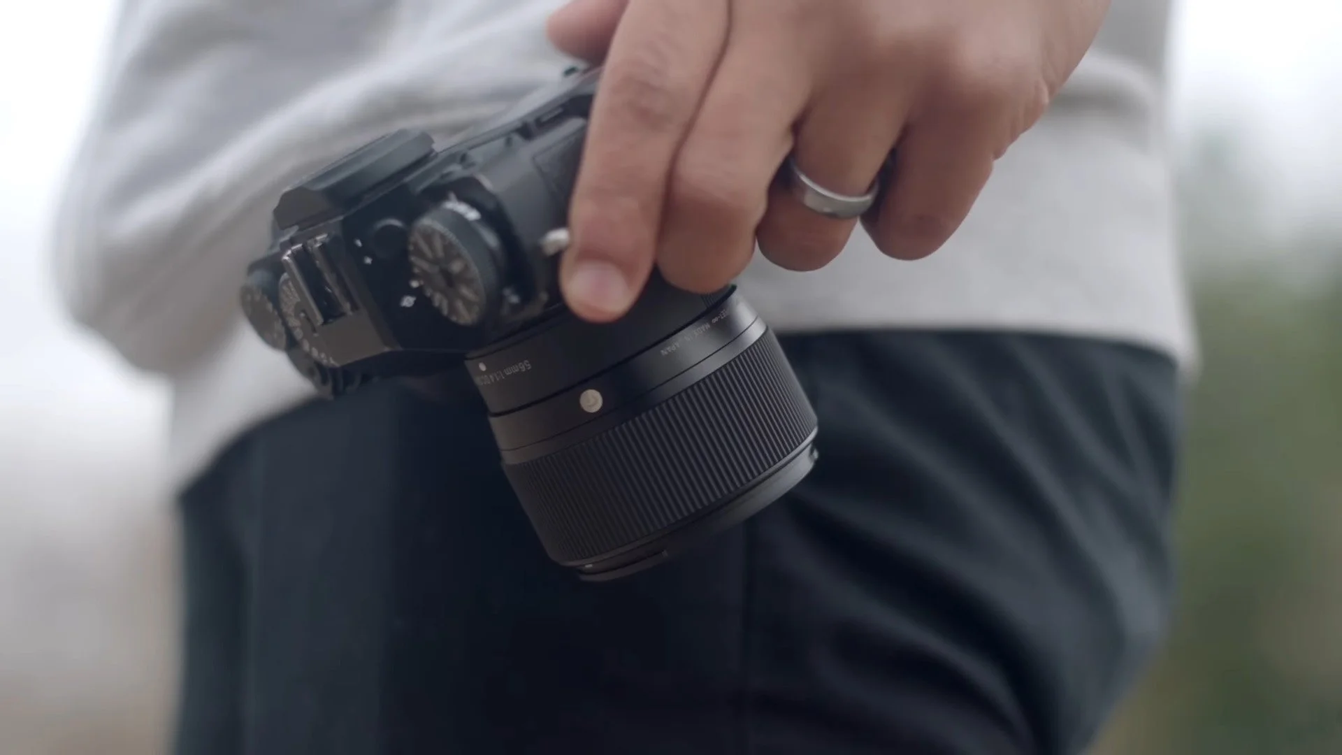 John Branch wedding photographer using prime lens for wedding photography.