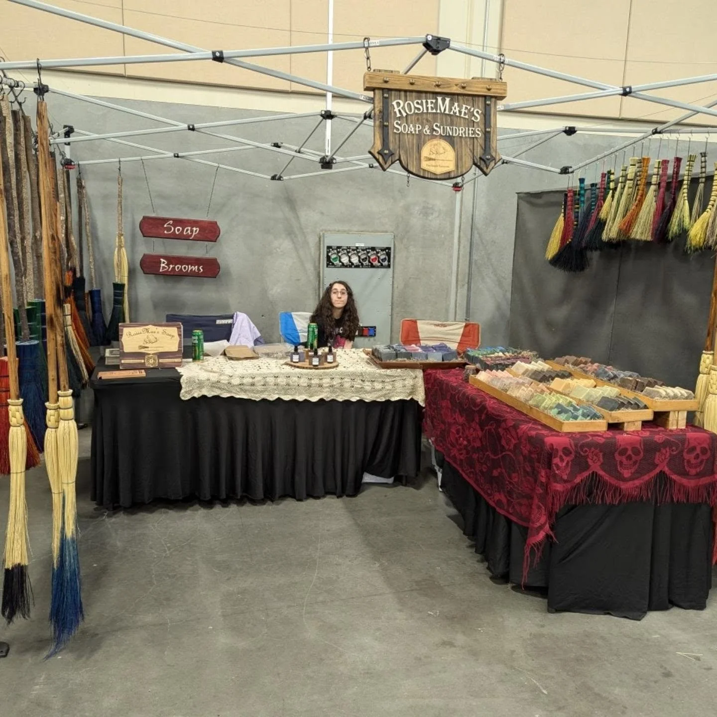 Day 1 of the Grimoire Academy at the Clark County Event Center is almost over. Can't wait to see you tomorrow!!

#grimoireacademy #PNWCrafter #PalmOilFreeSoap #BroomMaker #Brooms