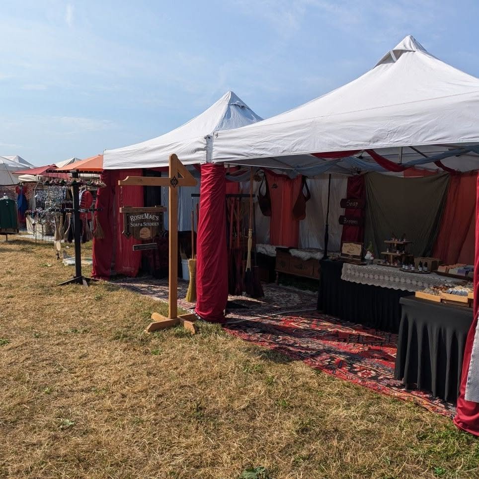 Pirate weekend is in full swing and the Washington Midsummer Renaissance Faire! Come say hi!

#RenFaire #SoapMaker #SoapShare #Broom #BroomMaker #PNWCrafter