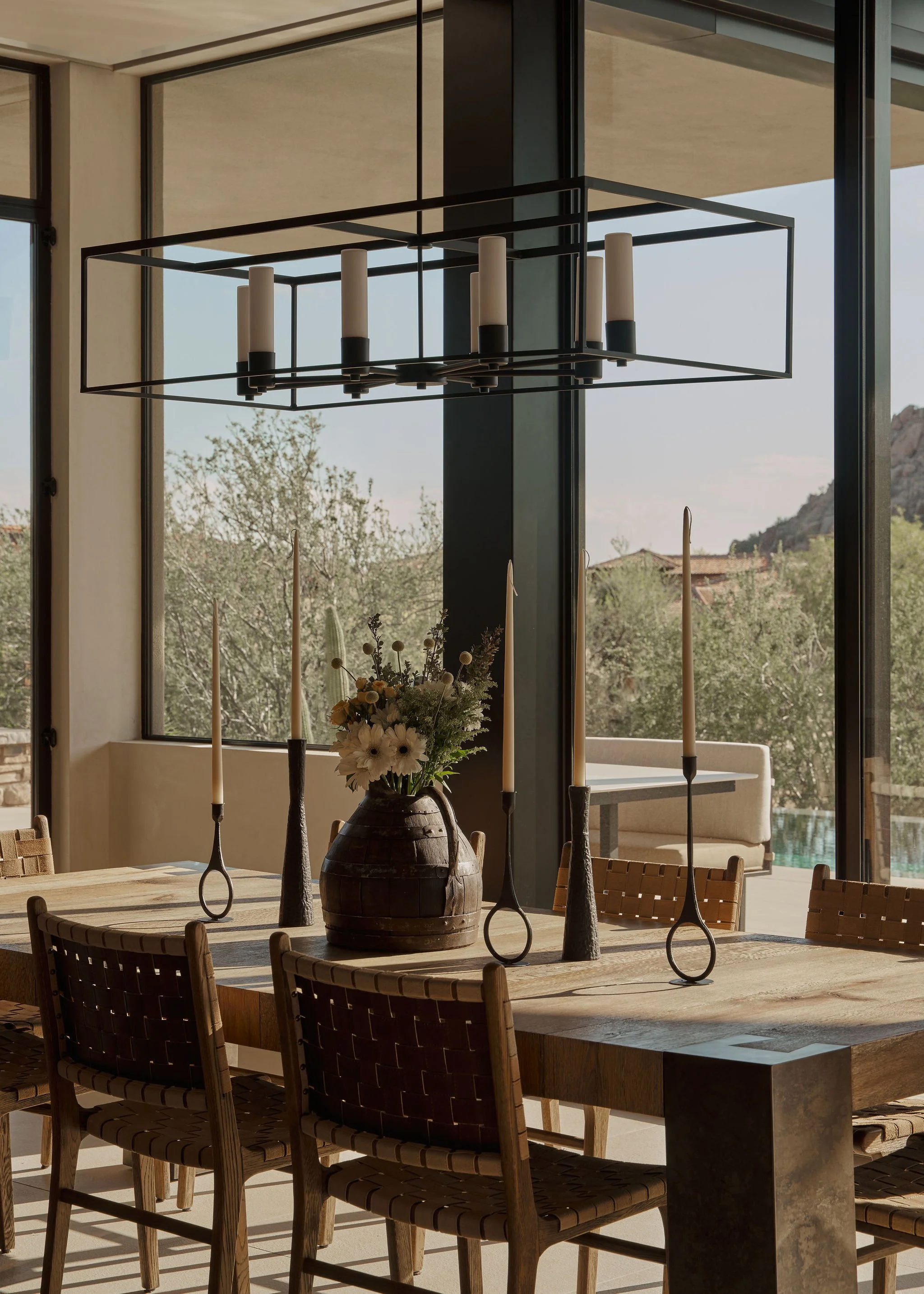 dinning detail in modern desert home by southwest photographer