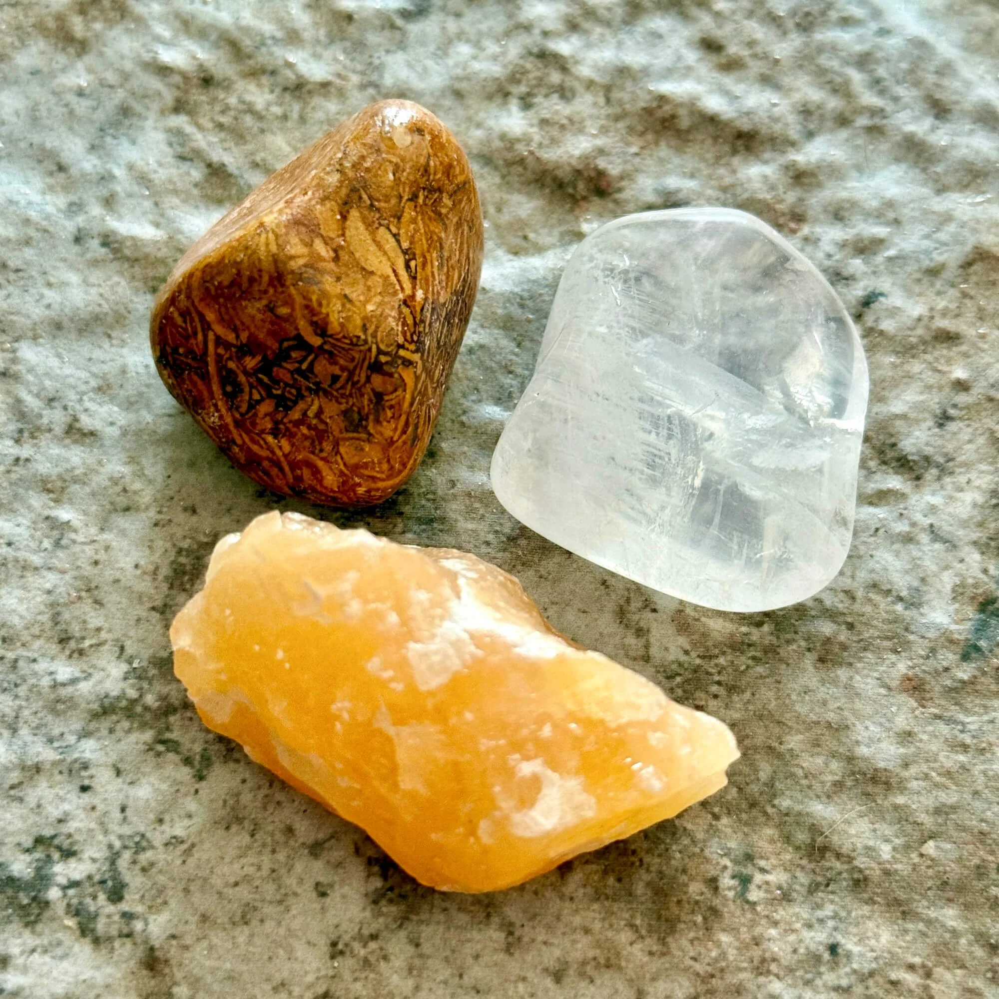 color-orange-crystals-orange-calcite-script-jasper-clear-quartz.jpg