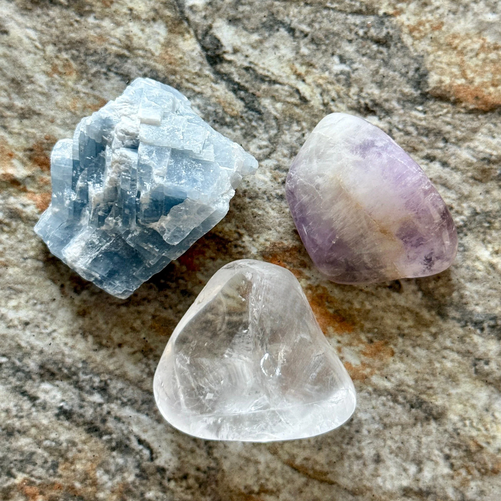 relaxation-crystals-amethyst-blue-calcite-clear-quartz.jpg