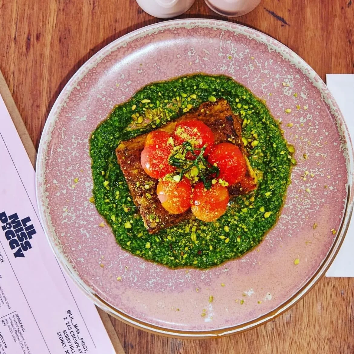 Celebrate spring at @lil__miss__piggy 🌸. Their $25 lunch specials are here - fresh, seasonal, and full of flavour, and includes a glass of wine, beer or soft drink. Because good food never goes out of season 💕