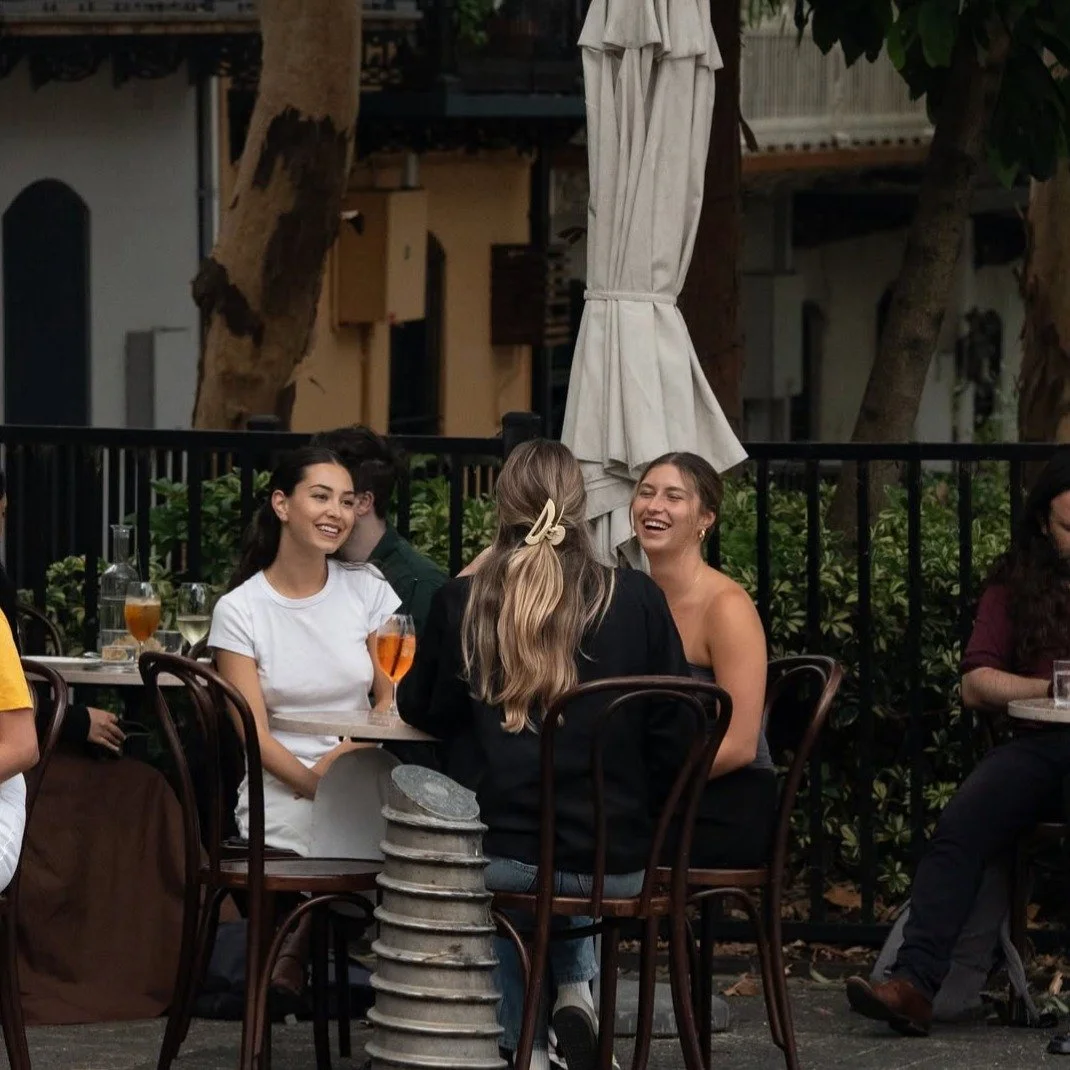🍝✨ Italian vibes and outdoor dining at their best! ✨🍷
From house-baked focaccia with sugo to house-made pastas and crispy snapper tails, every dish at Avia feels like a warm hug from Nonna 🇮🇹 with a modern Sydney twist. Perfect for dates, catch-u