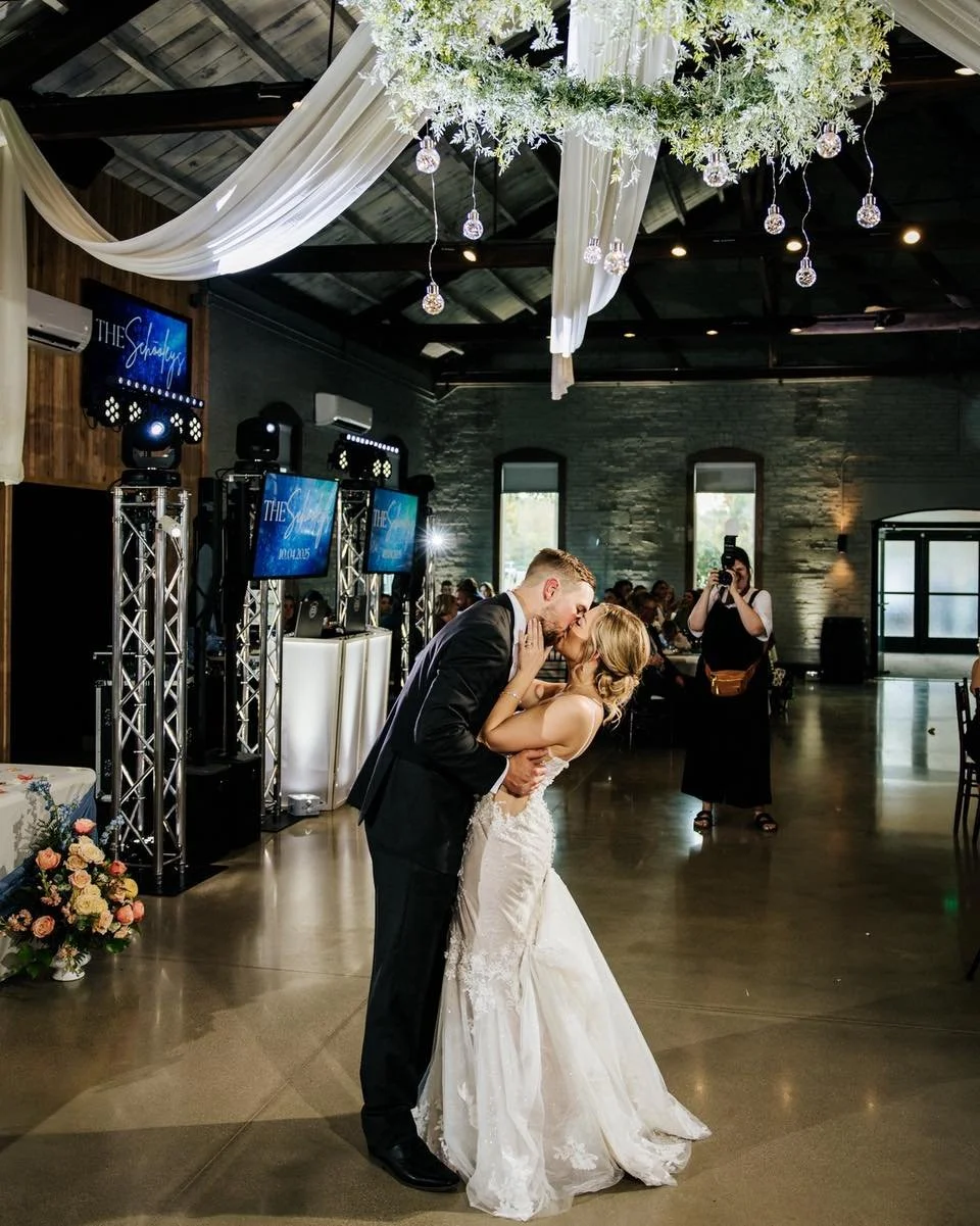 🍂 This Thanksgiving, we&rsquo;re counting blessings bigger than turkey: every couple who said &lsquo;I do&rsquo; here in 2025. 💍 

Thank you for trusting us with one of the best days of your lives. &hearts;️ Here&rsquo;s to many more forevers at Cr