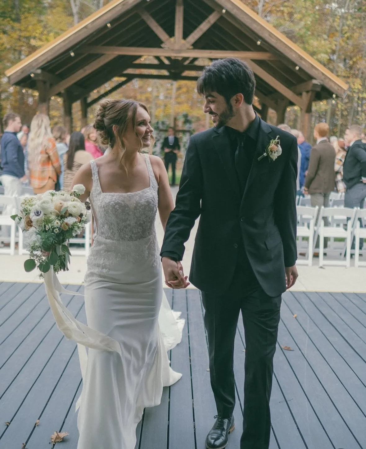 💍 &ldquo;I have found the one whom my soul loves.&rdquo; &mdash; Song of Solomon 3:4 ❤️&zwj;🔥 

📜 Timeless love found its forever home at Crystal Fountain Park as Kyla + Reese Parsons said &ldquo;I do&rdquo; surrounded by the people (and the light