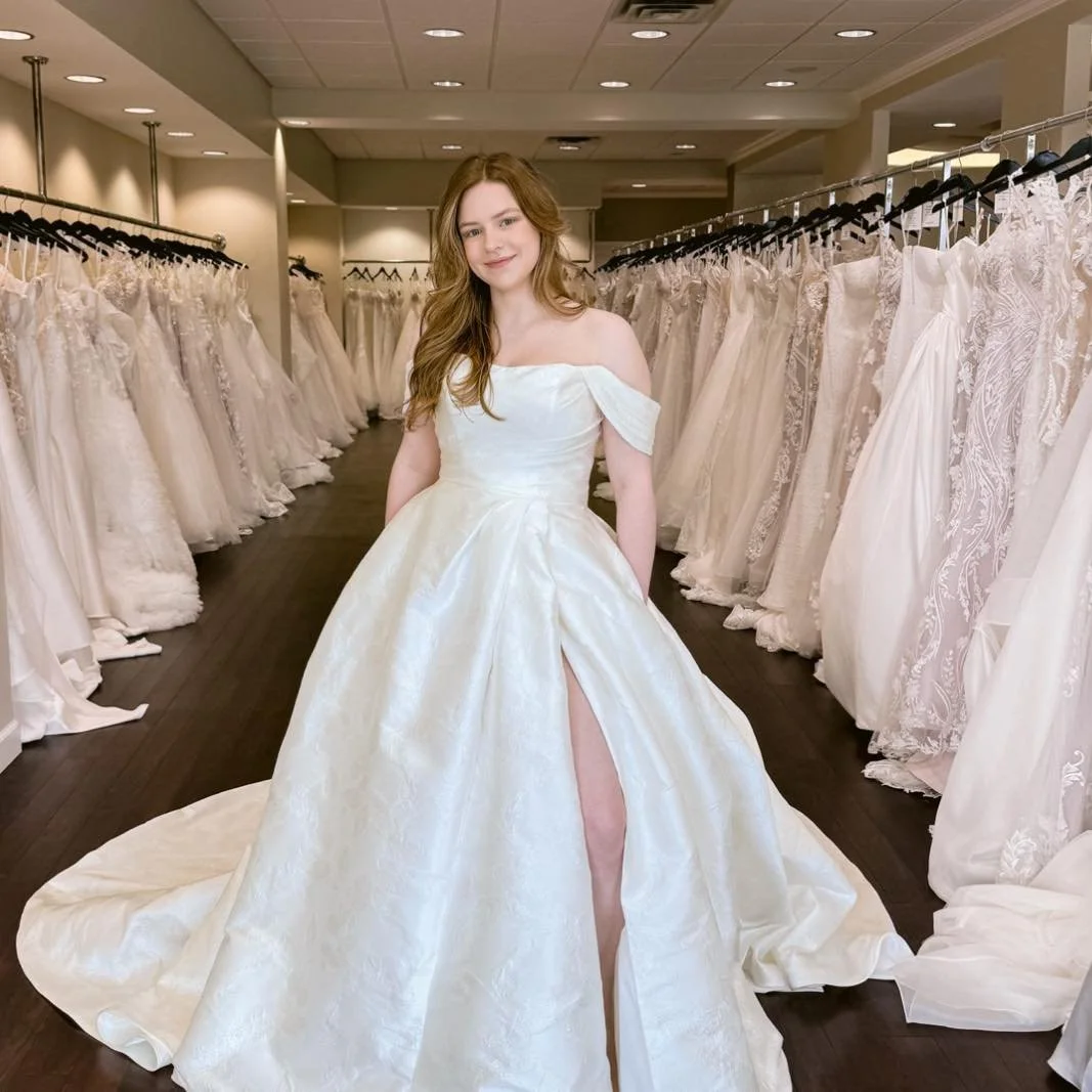 🤍 👗 💍 Did you know @onefinedaybridal in Fort Wayne highlighted our historic venue and park grounds in their blog? 🌐 

🕰️ All are intrigued by our &ldquo;fascinating history&rdquo; from 1910 &mdash; make your authentic mark in our timeline by sta