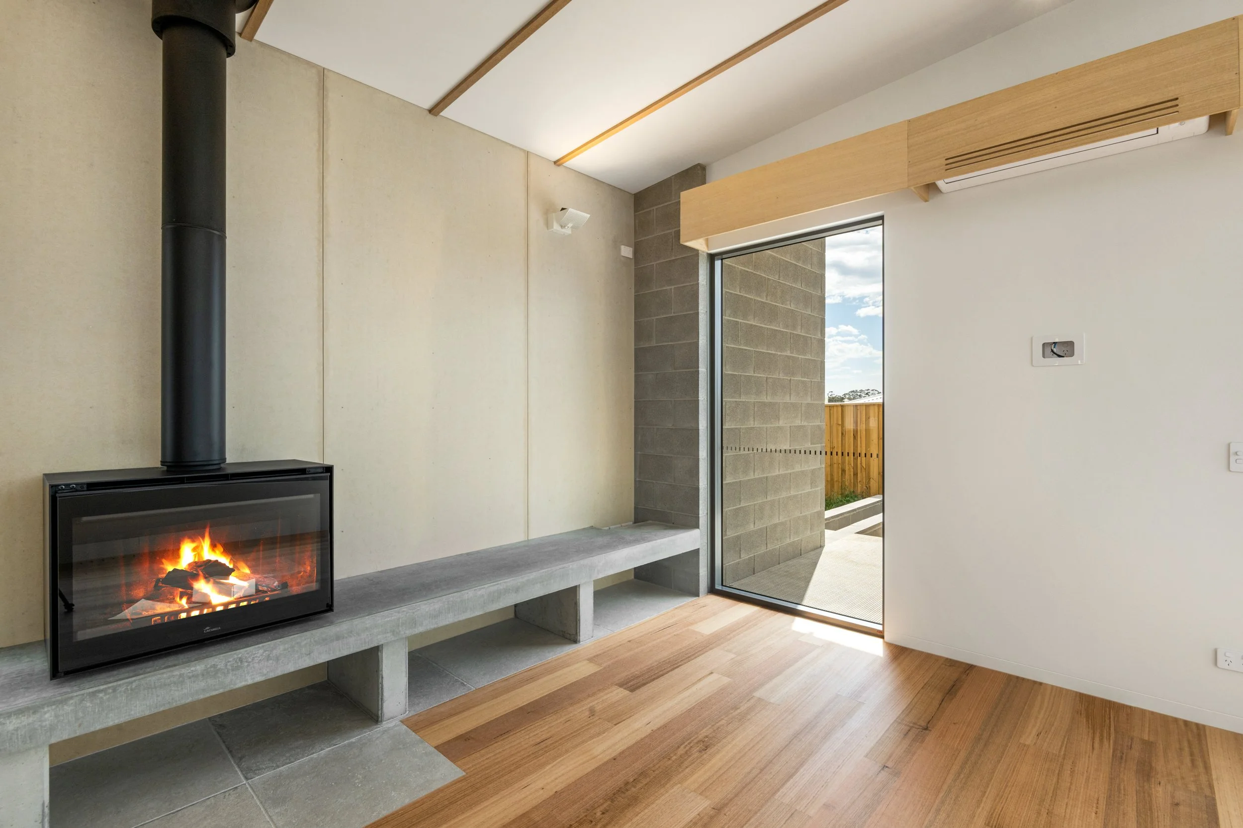 _14 Wellington Crescent, Torquay-9.jpg