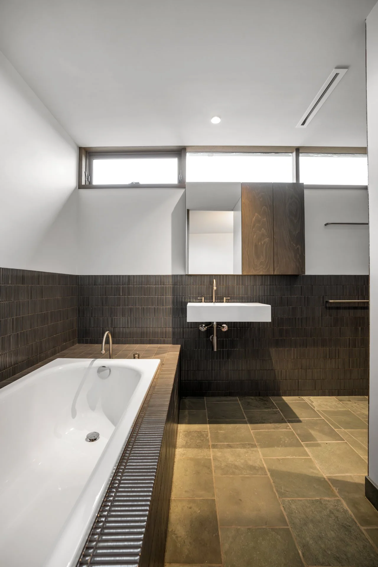 _46 Fischer Street, Torquay-15.jpg