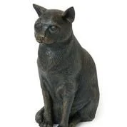 sittin resin cat